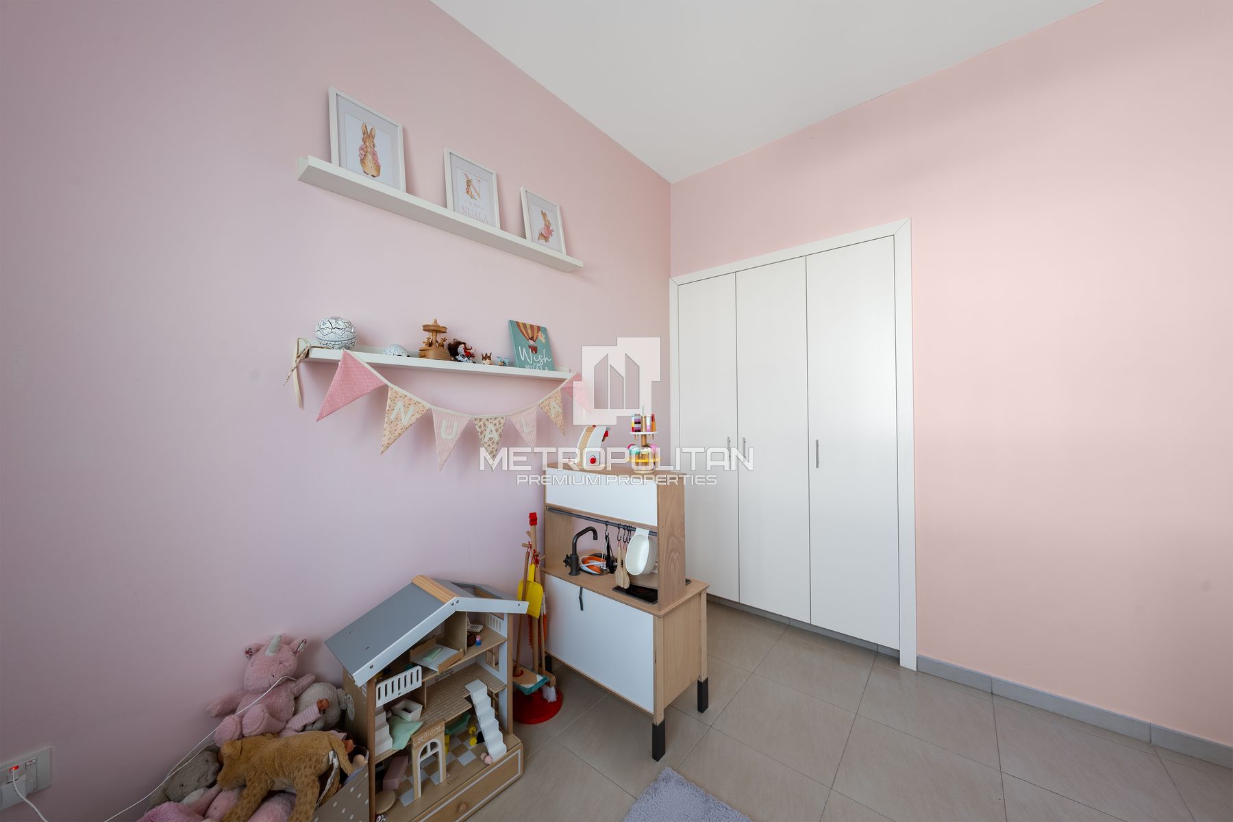 3BR Townhouse for Sale in Town Square – MPS-48882