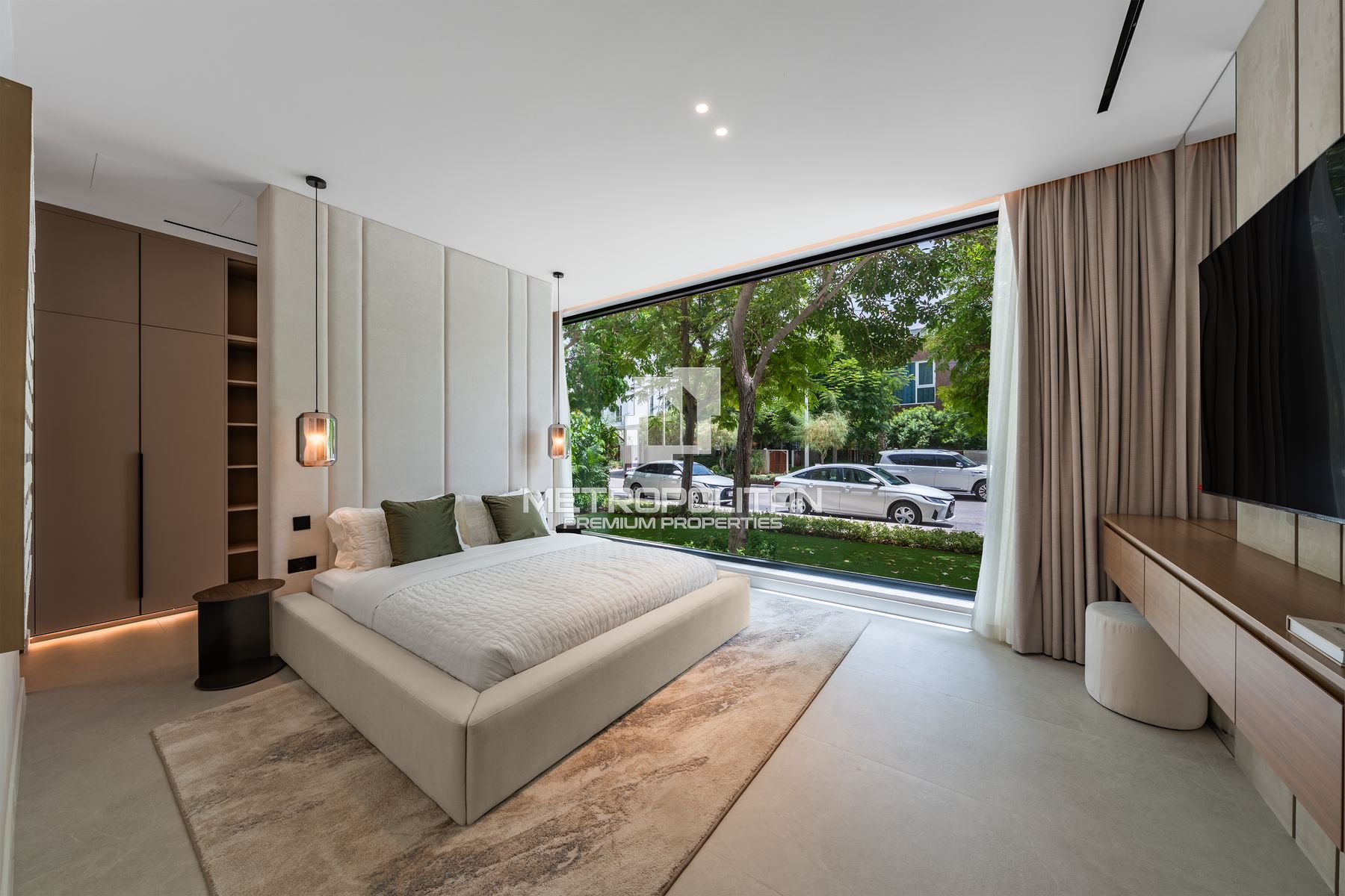 5BR Villa for Sale in Al Barari – MPS-48891