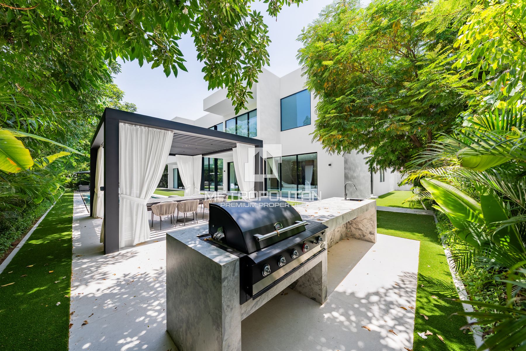 5BR Villa for Sale in Al Barari – MPS-48891