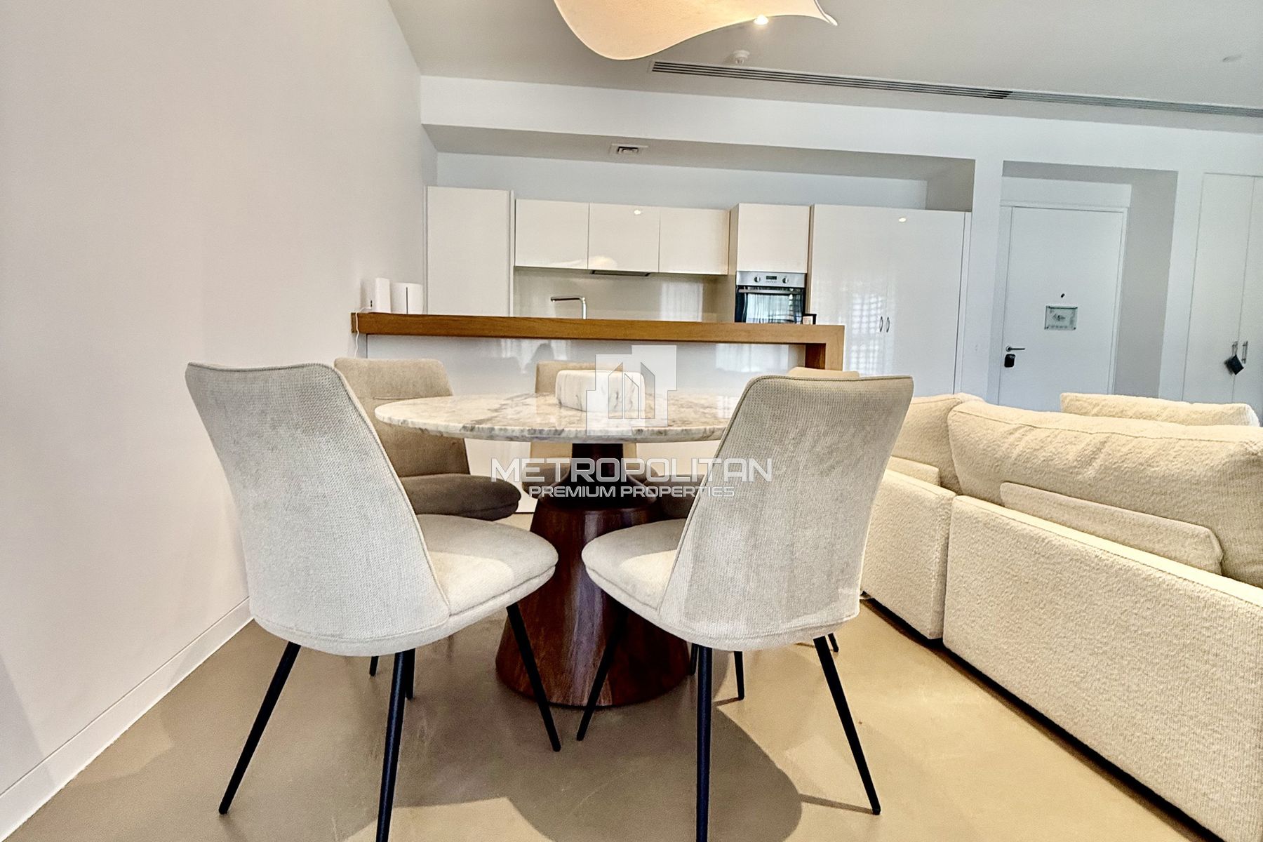 1BR Apartment for Sale in Jumeirah – MPS-48894