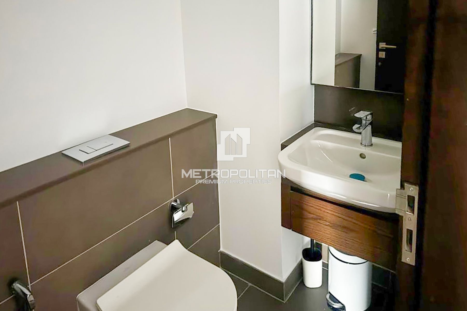 Lowest Price | High Floor | Partial Canal View