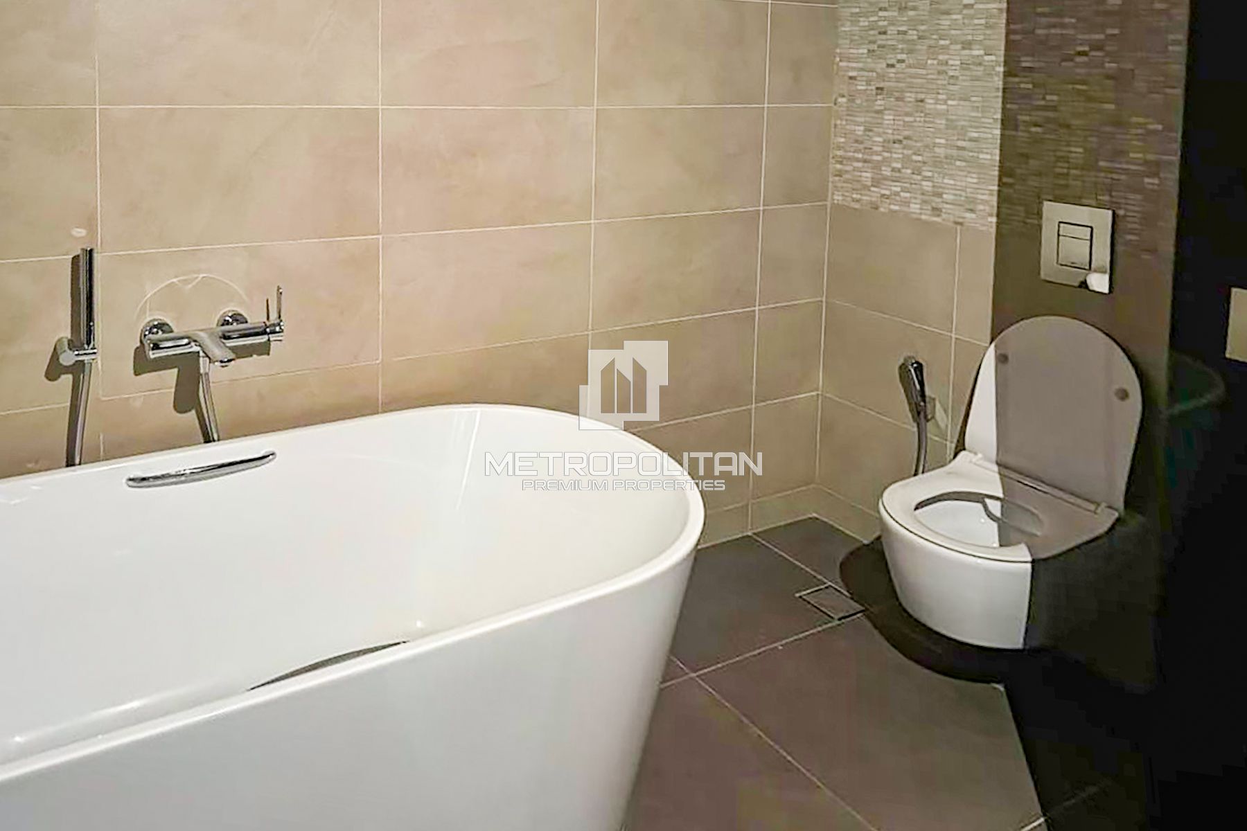 Lowest Price | High Floor | Partial Canal View