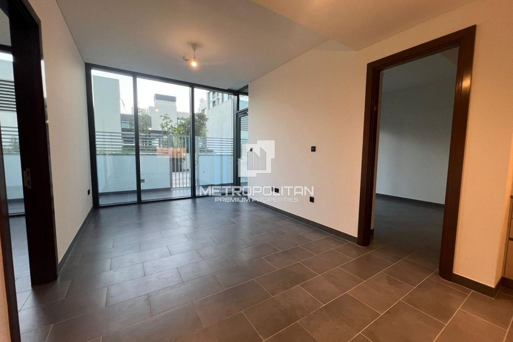 Spacious Terrace | Vacant| Pristine Condition