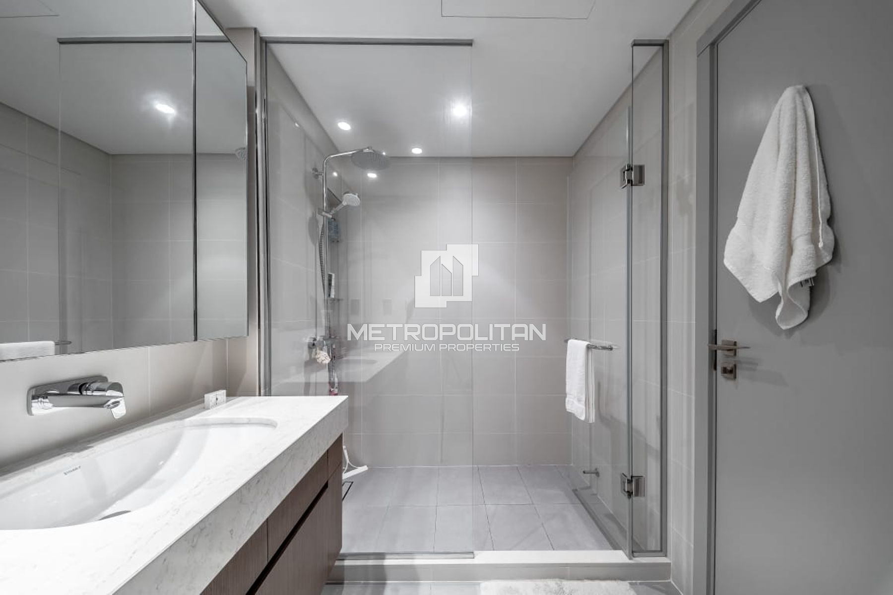 Fully Furnished | Vacant | High Floor | Sea View