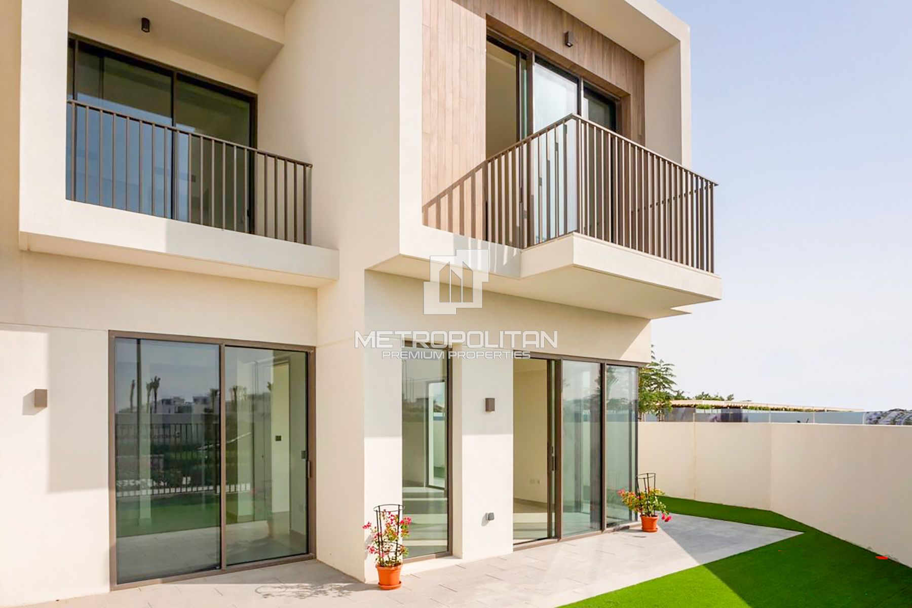 4BR Townhouse for Sale in The Valley – MPS-48983
