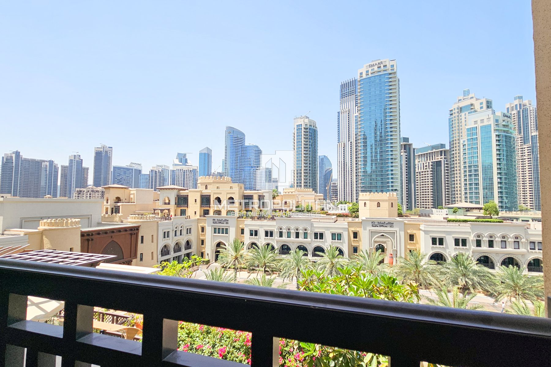 Bright Apartment |Ready to Move | Area Specialist