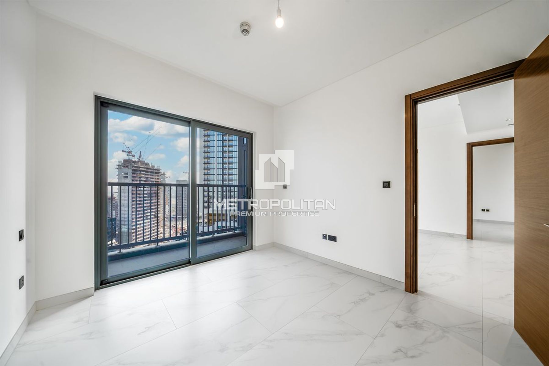 Mid Floor | Vacant November | Multiple Options