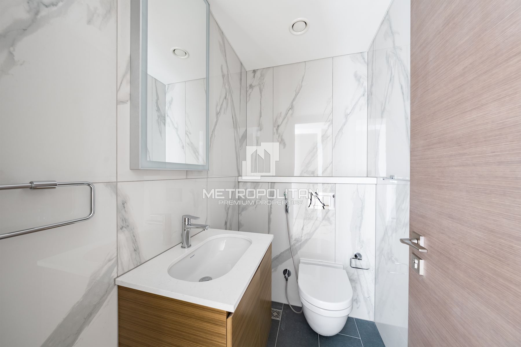 Large 1BR + Study | High Floor | Area Expert