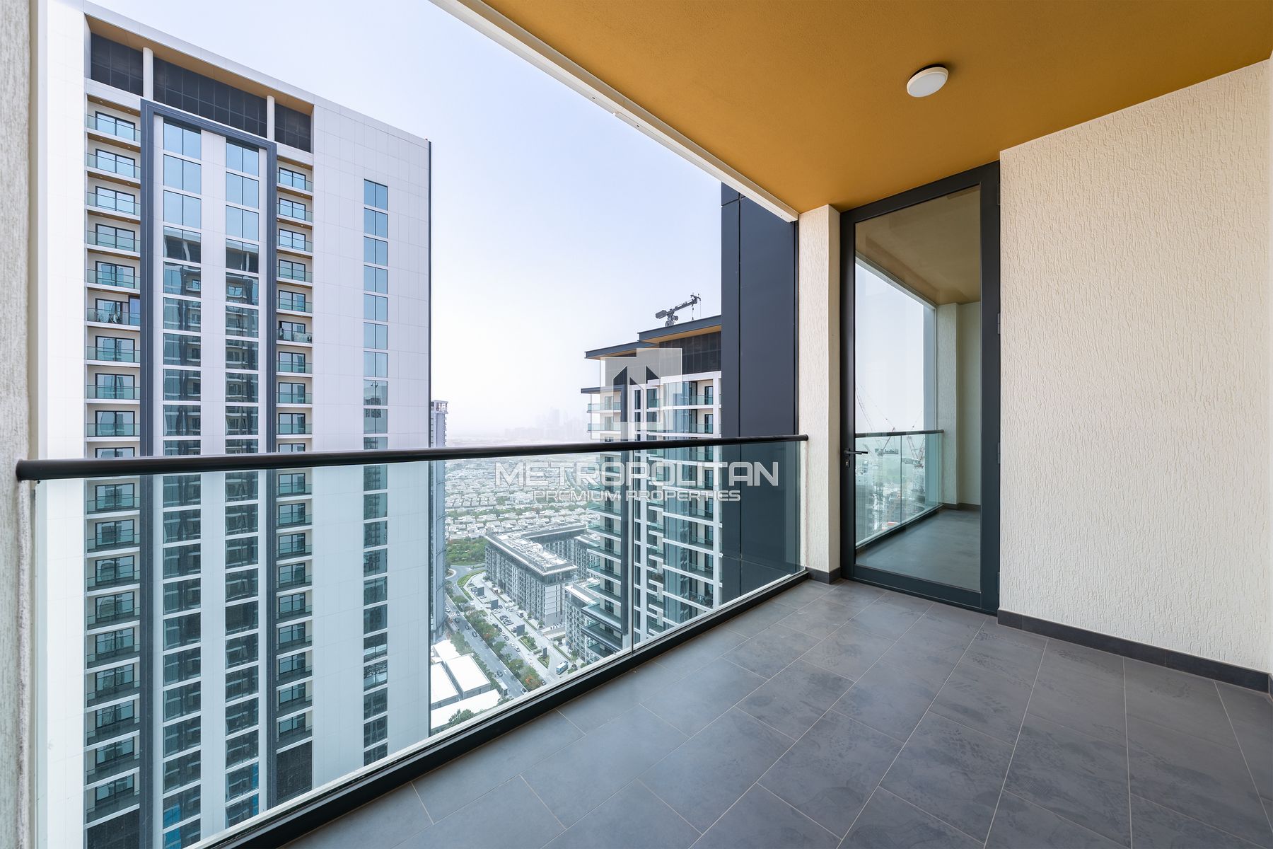 Large 1BR + Study | High Floor | Area Expert