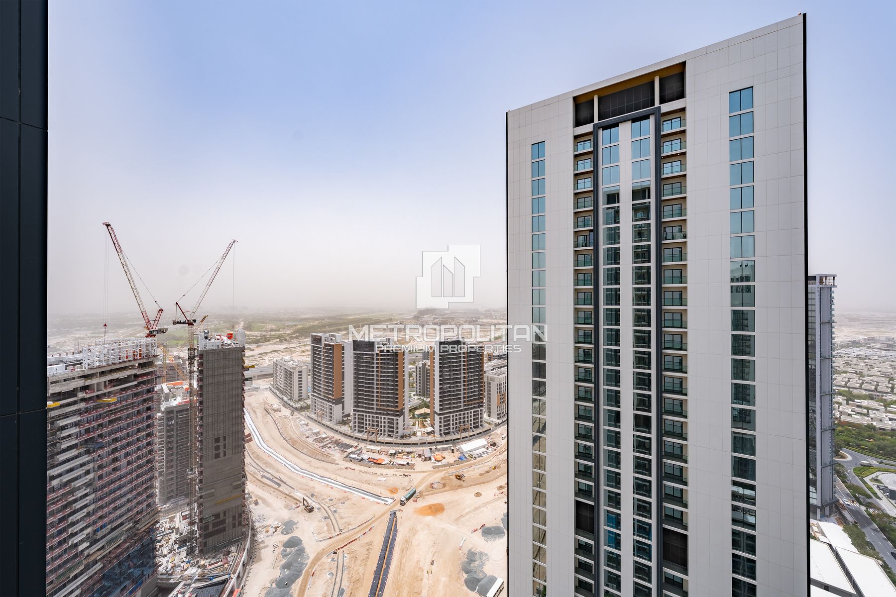 Large 1BR + Study | High Floor | Area Expert