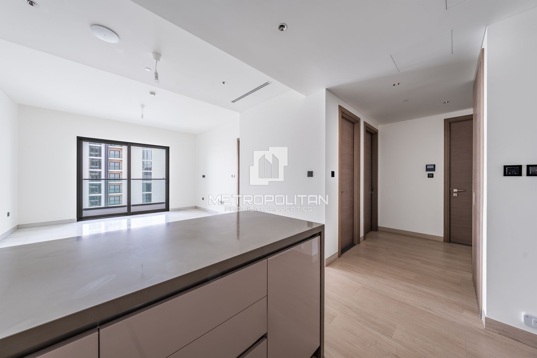 Large 1BR + Study | High Floor | Area Expert