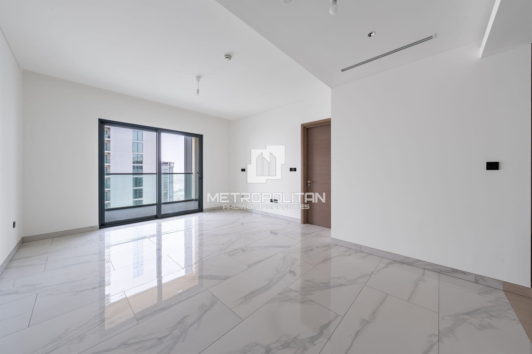 Large 1BR + Study | High Floor | Area Expert