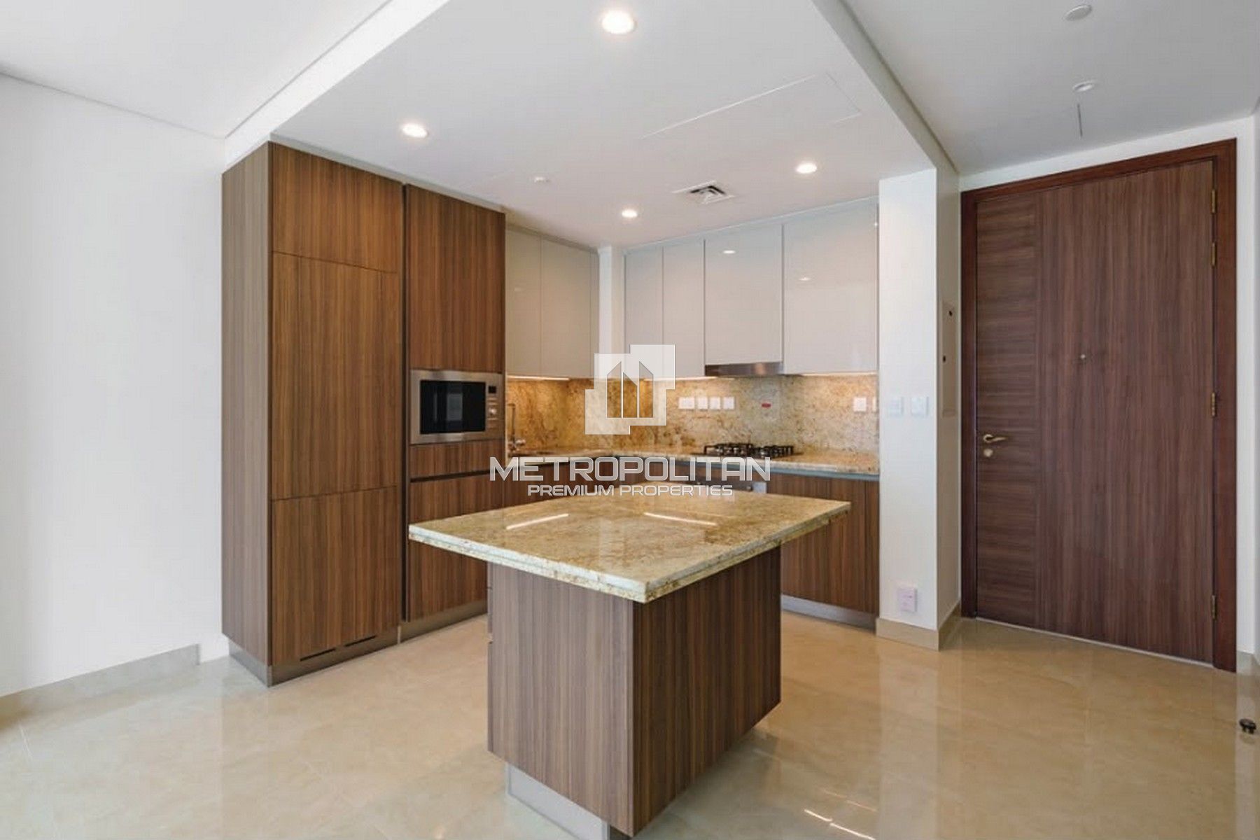 Stunning 1 Bedroom Apartment | High Floor