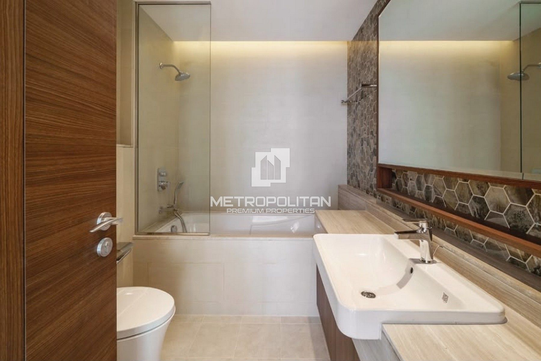 Stunning 1 Bedroom Apartment | High Floor