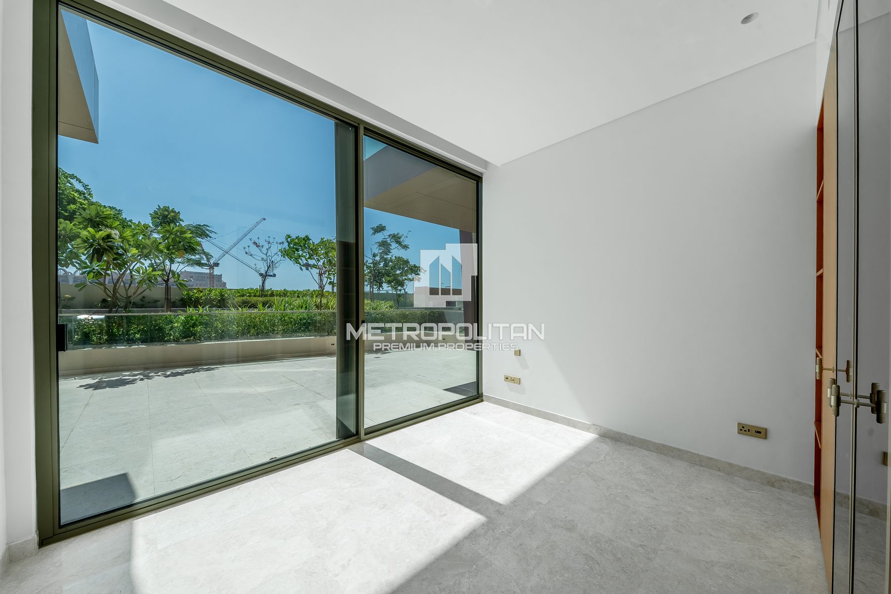 Stunning 2BR | Beachfront | Prime Location