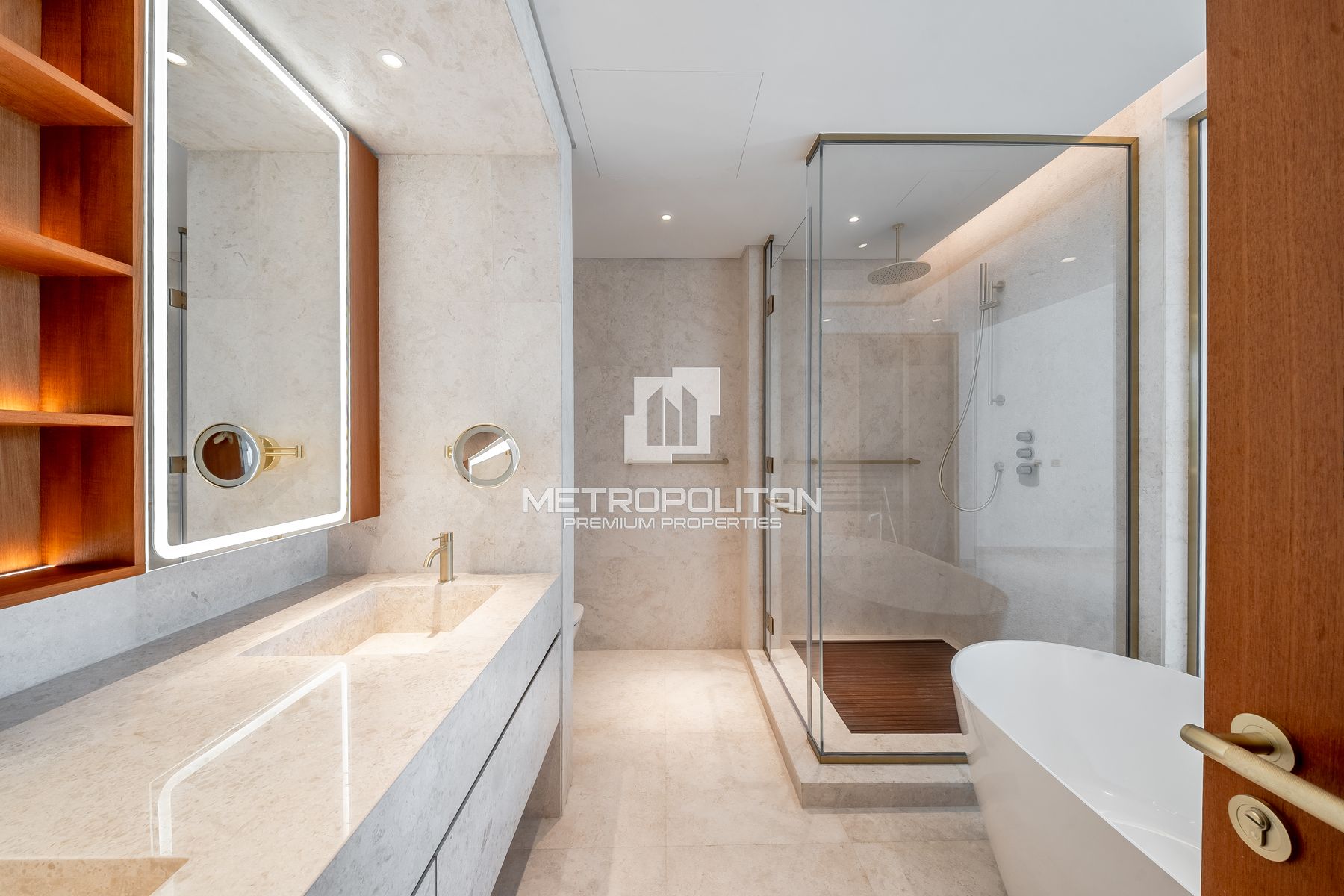 Stunning 2BR | Beachfront | Prime Location