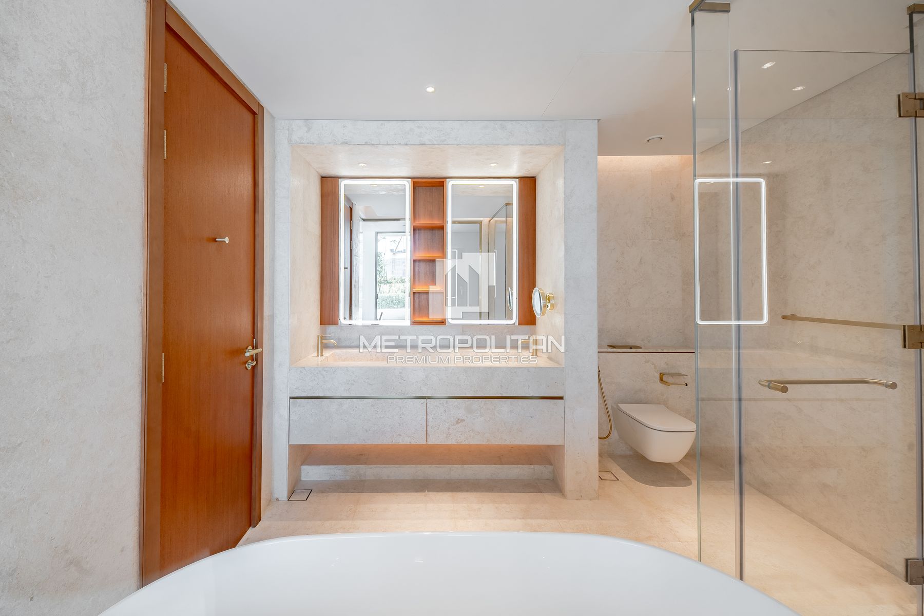 Stunning 2BR | Beachfront | Prime Location