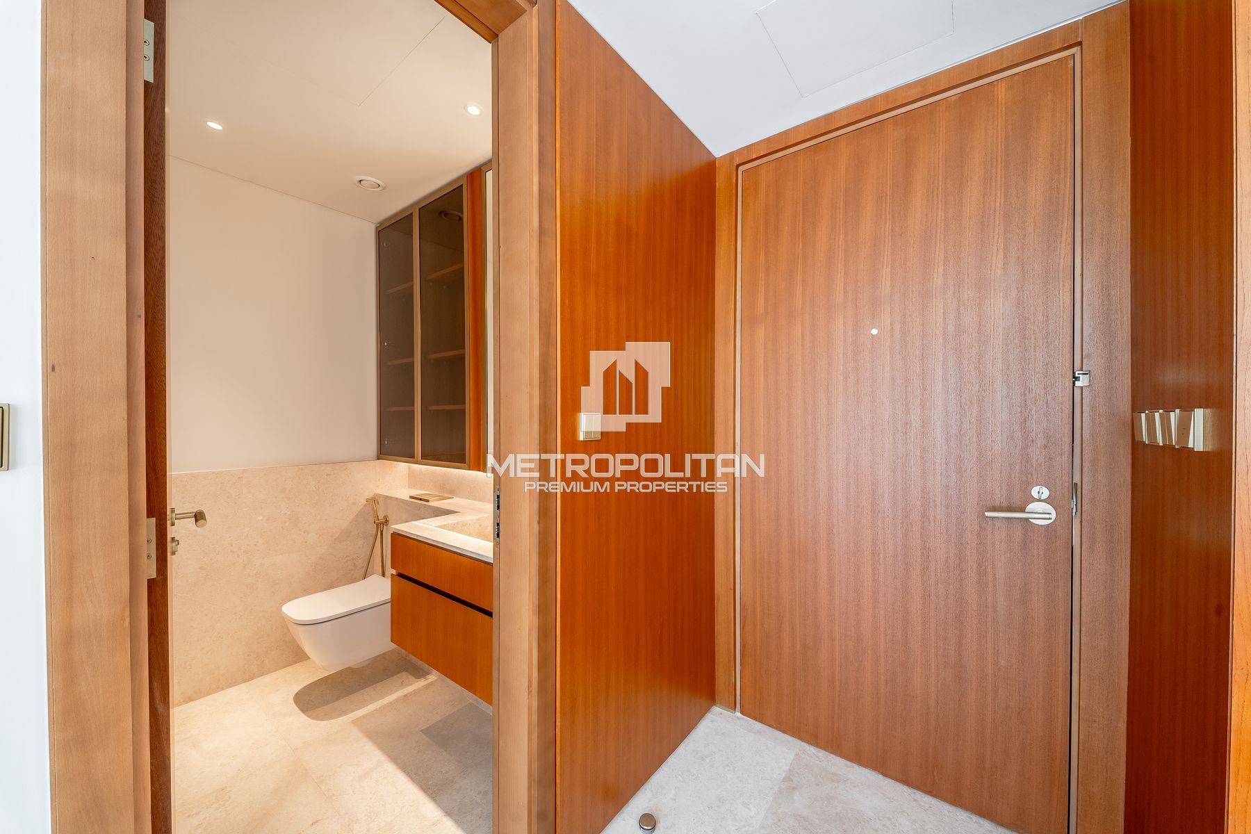 Stunning 2BR | Beachfront | Prime Location