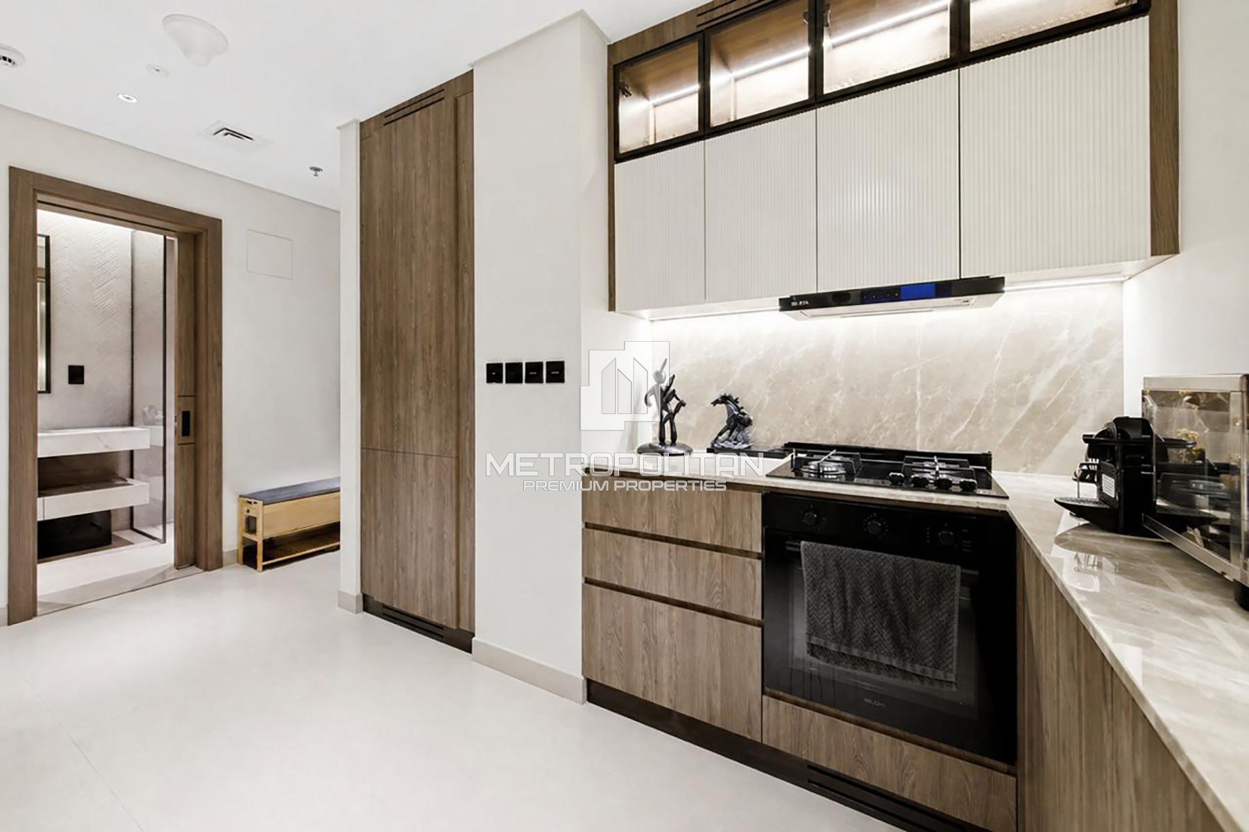 Bright 1BR | Premium Tower | Great Investment