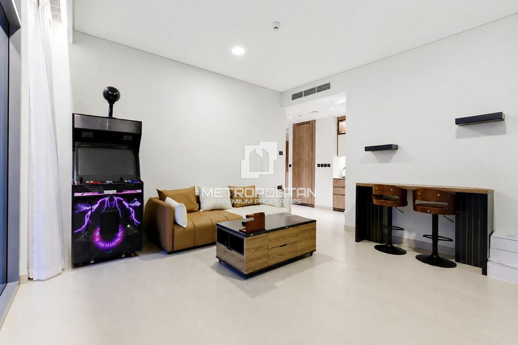 Bright 1BR | Premium Tower | Great Investment