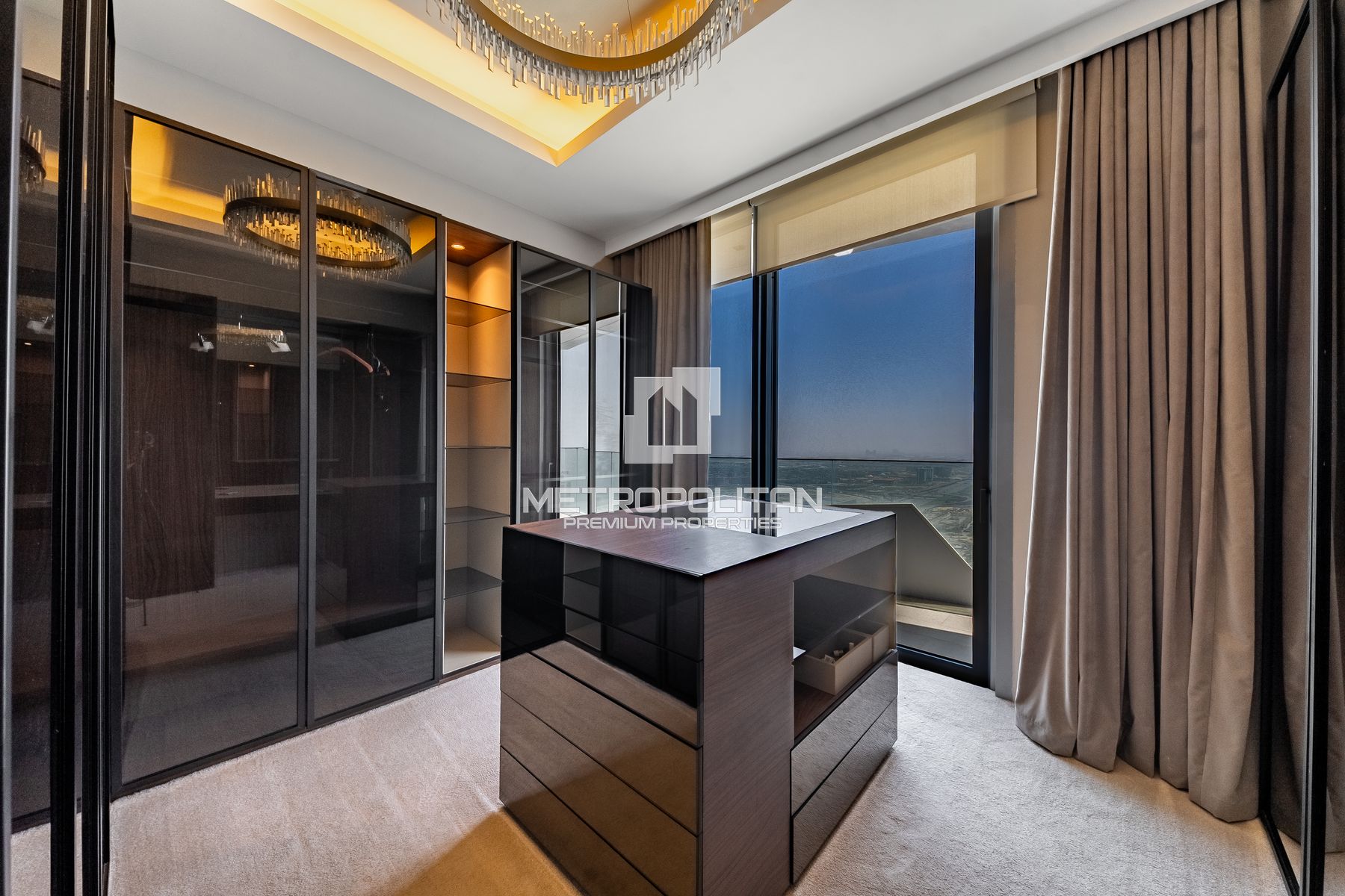 Vacant | Luxury Living | Marina and Skyline Views