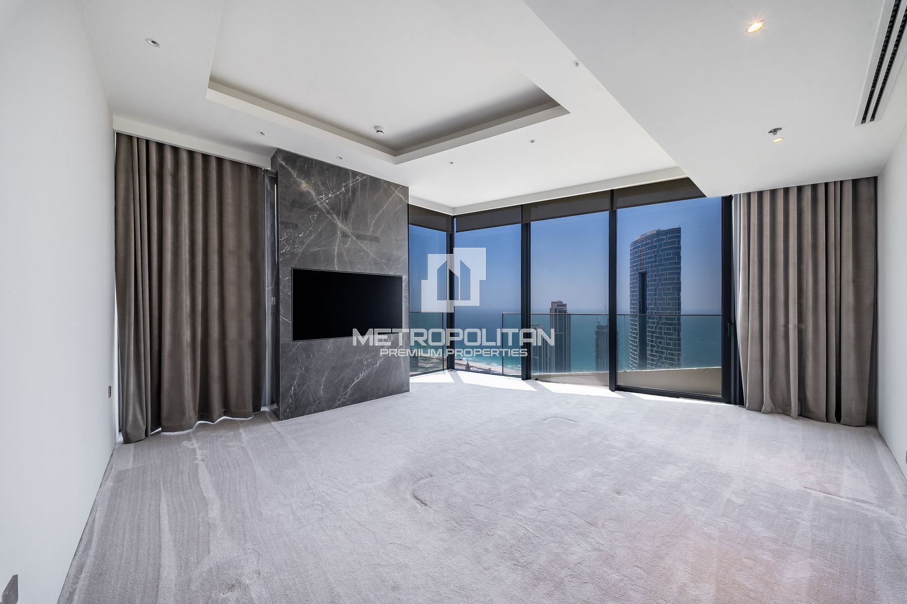 Vacant | Luxury Living | Marina and Skyline Views