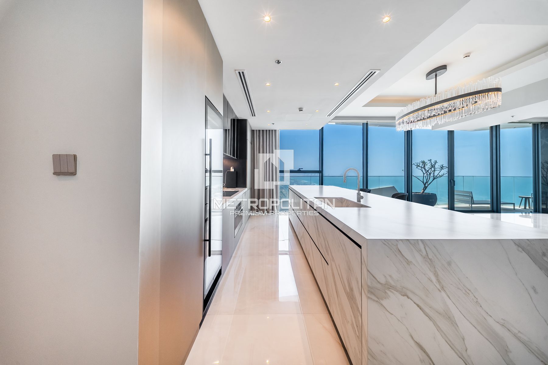 Vacant | Luxury Living | Marina and Skyline Views