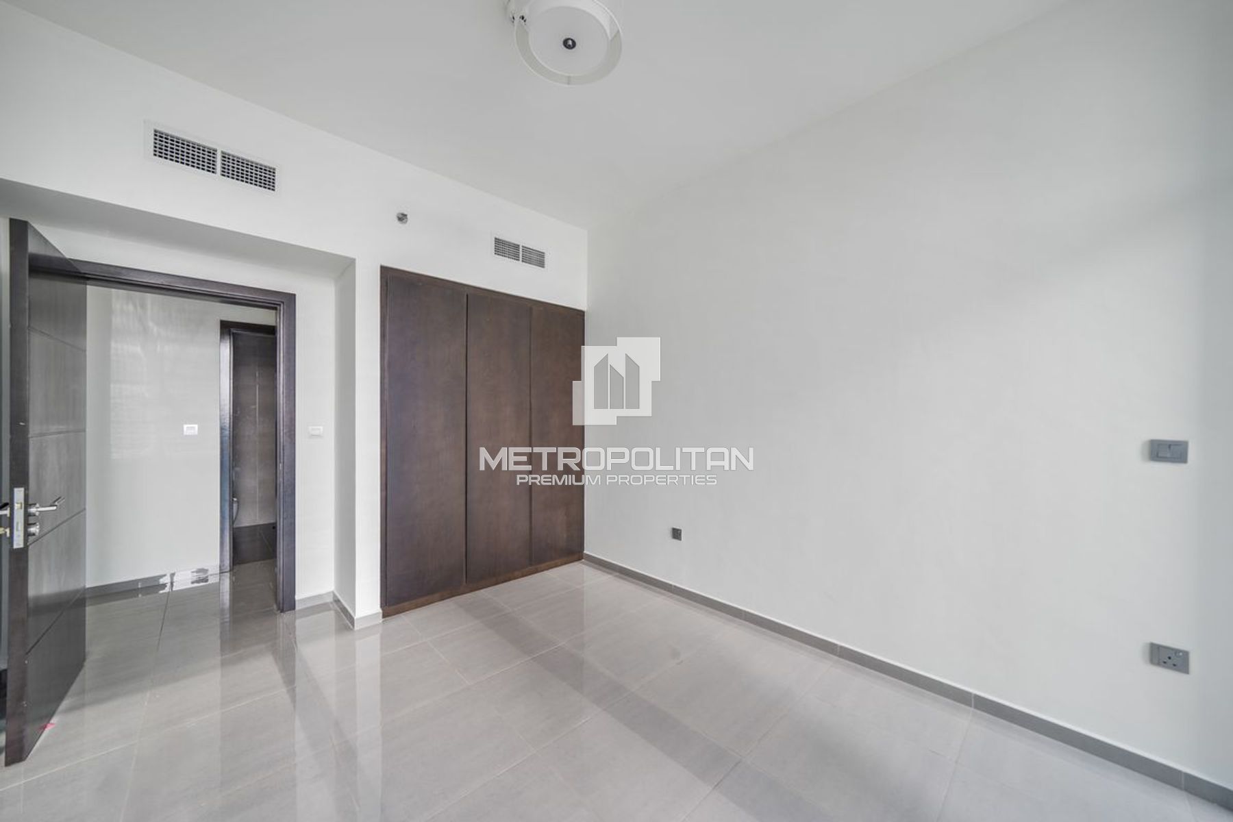 3BR Apartment for Sale in Business Bay – MPS-49117