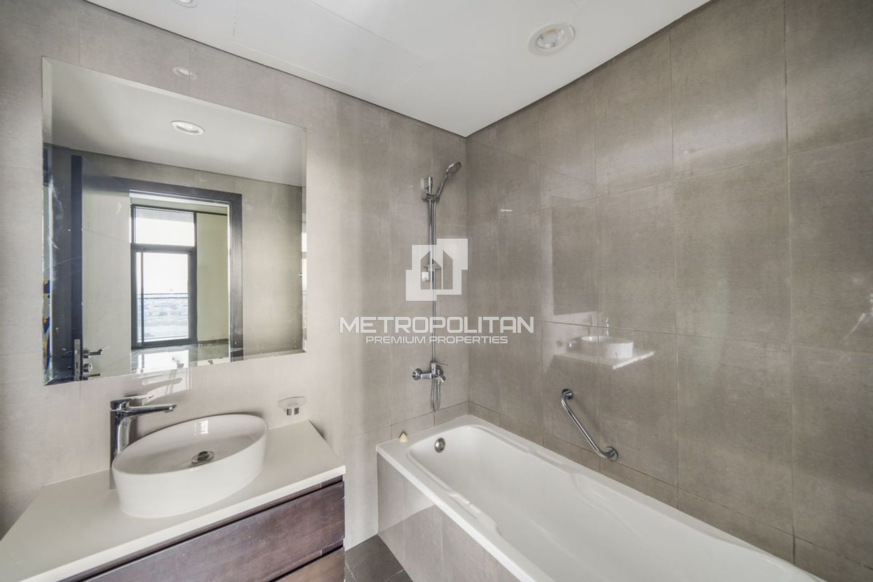 3BR Apartment for Sale in Business Bay – MPS-49117