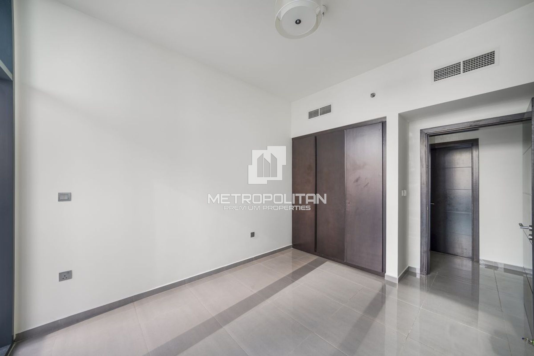 3BR Apartment for Sale in Business Bay – MPS-49117