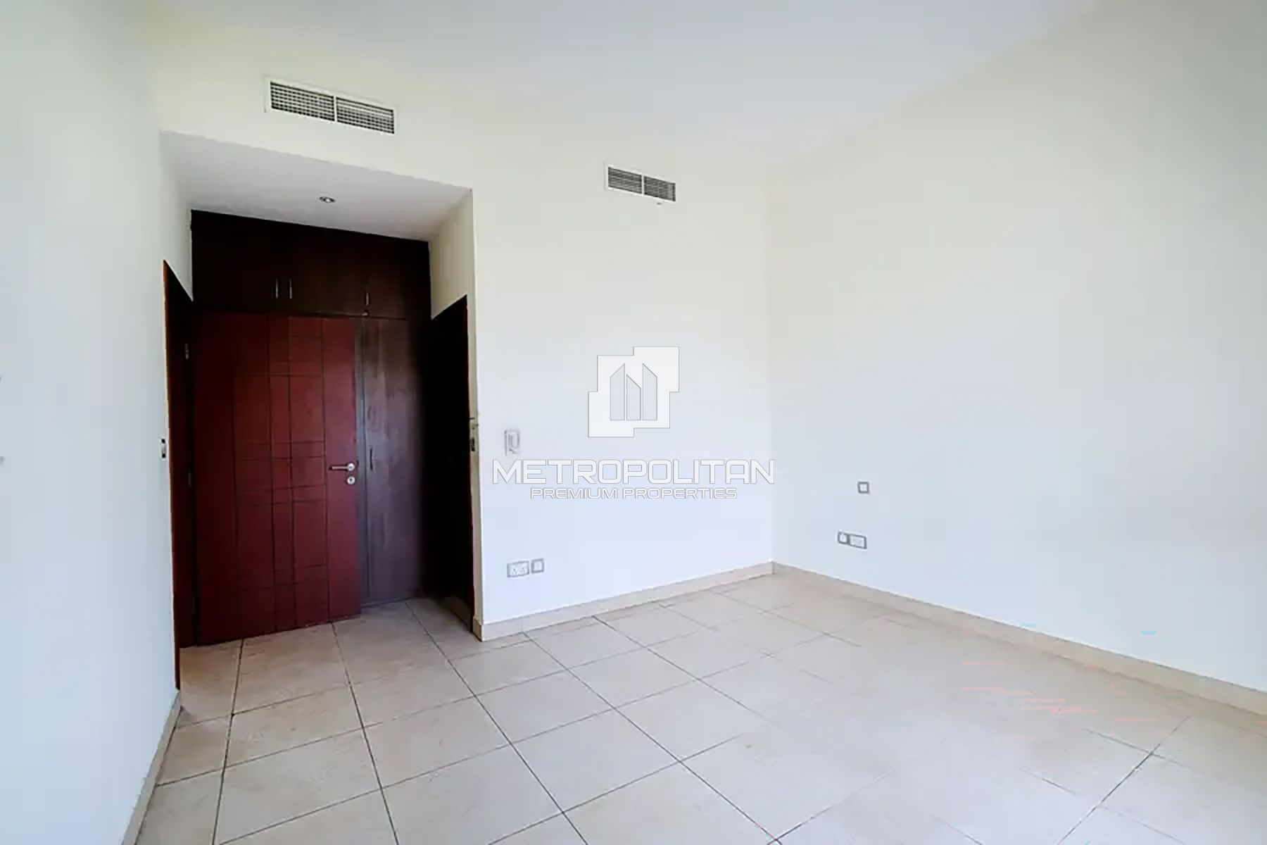 4BR Townhouse for Sale in Mudon – MPS-49130