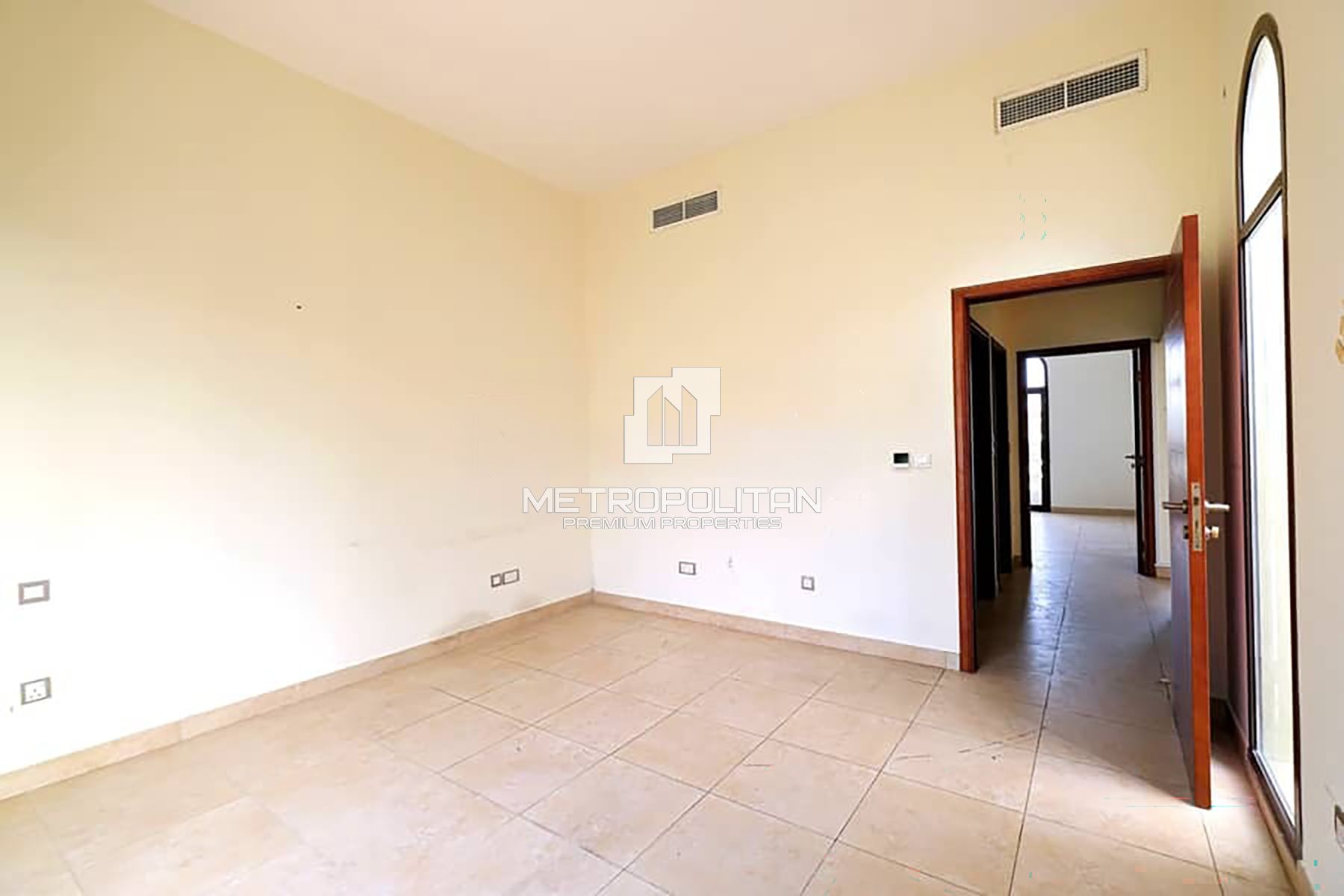 4BR Townhouse for Sale in Mudon – MPS-49130