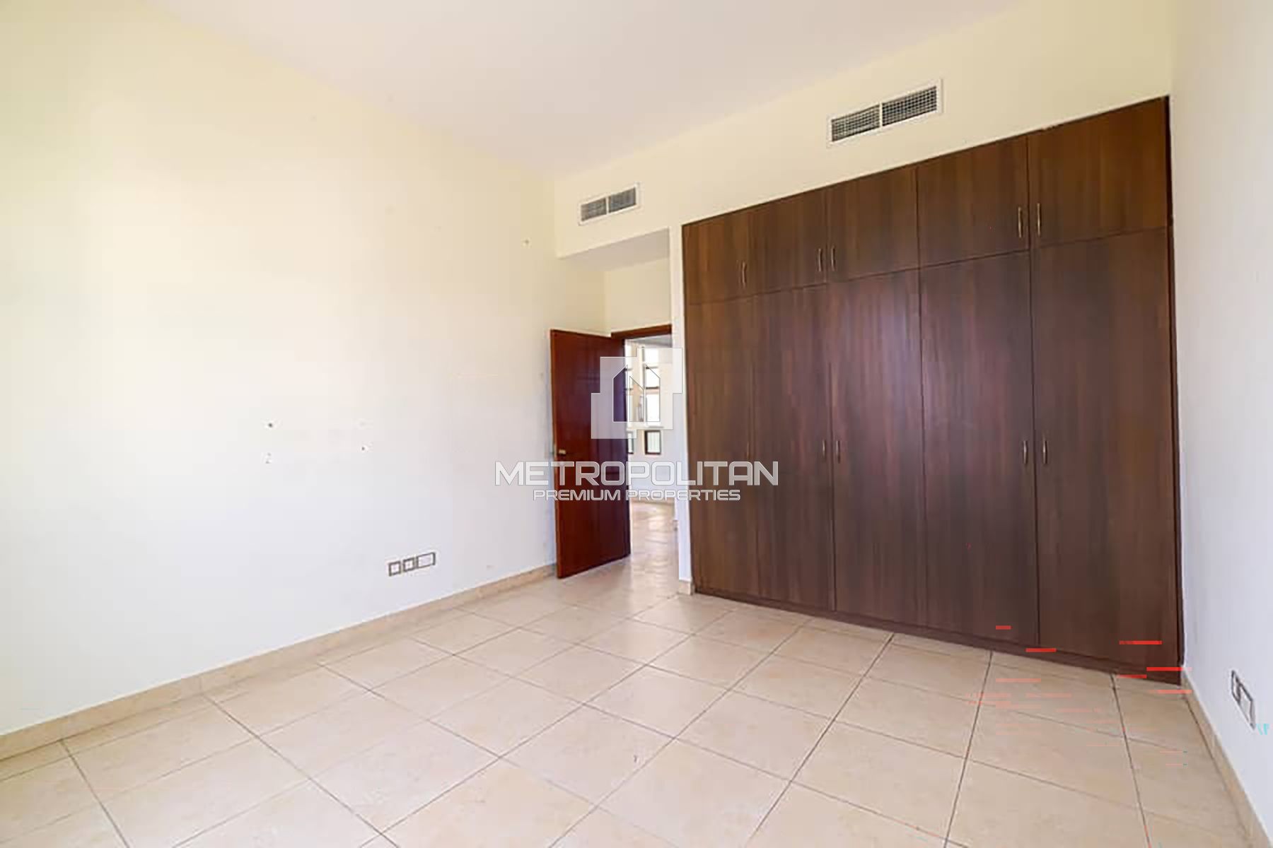 4BR Townhouse for Sale in Mudon – MPS-49130