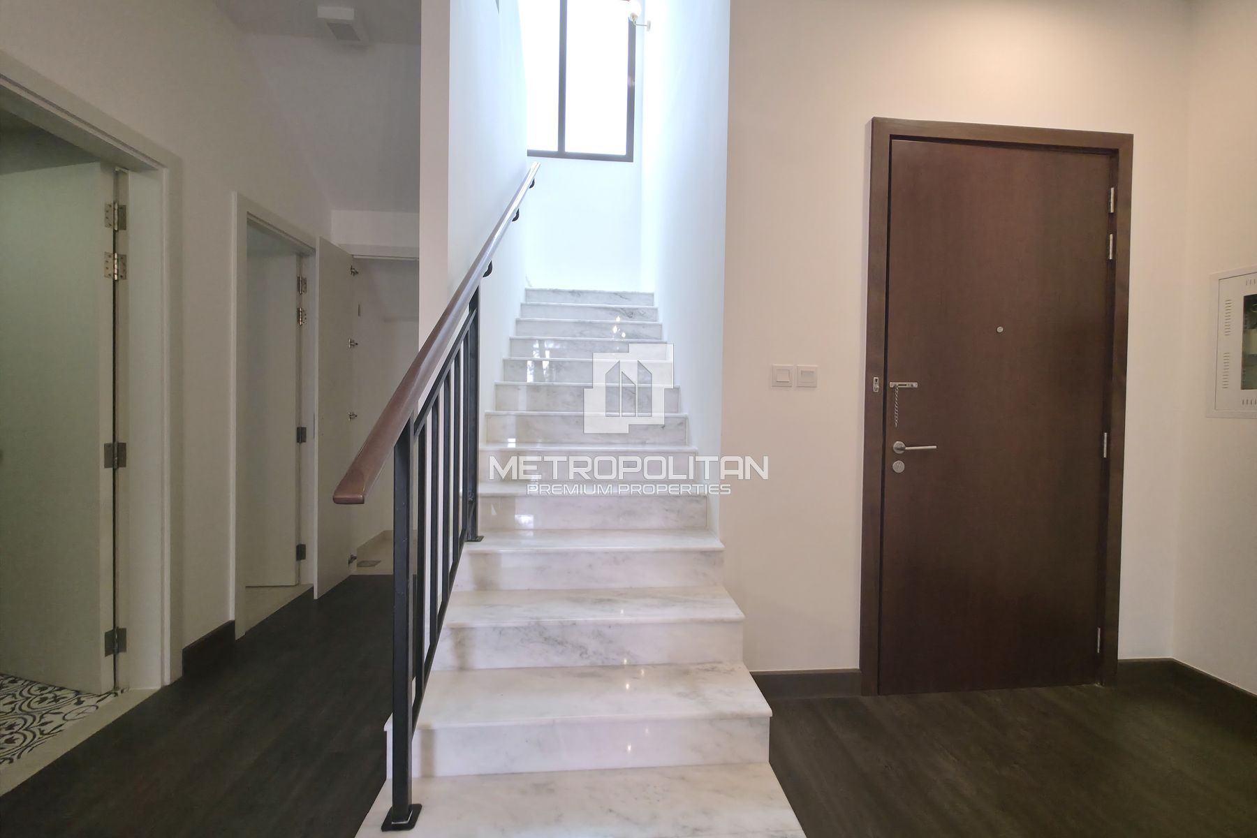 3BR Townhouse for Sale in Town Square – MPS-49140