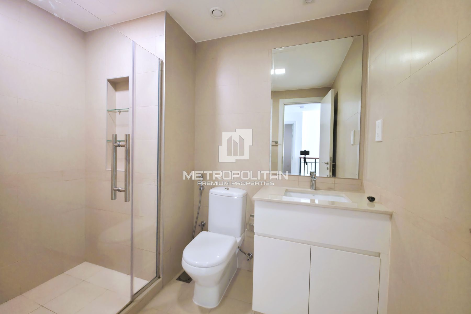3BR Townhouse for Sale in Town Square – MPS-49140