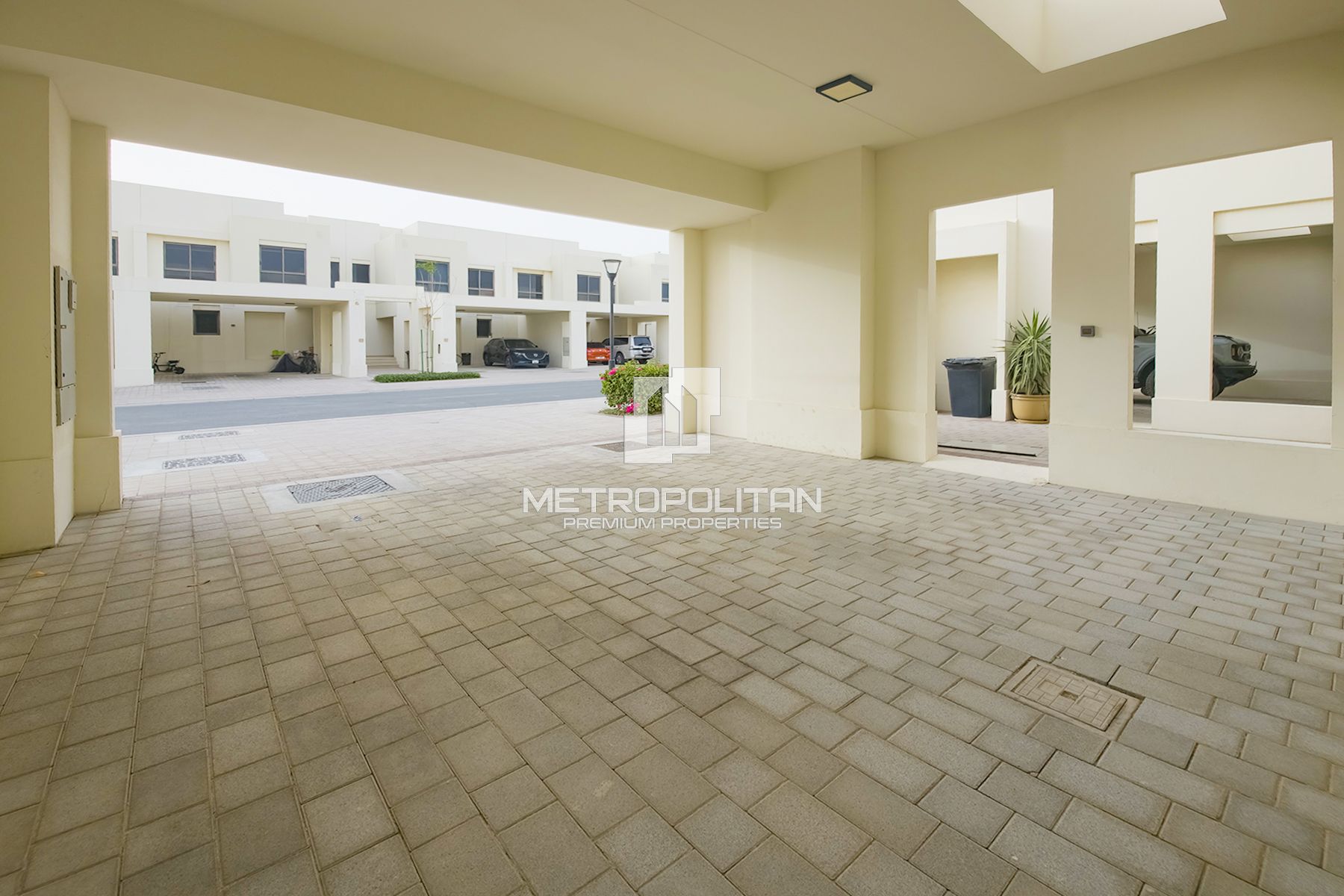 3BR Townhouse for Sale in Town Square – MPS-49140