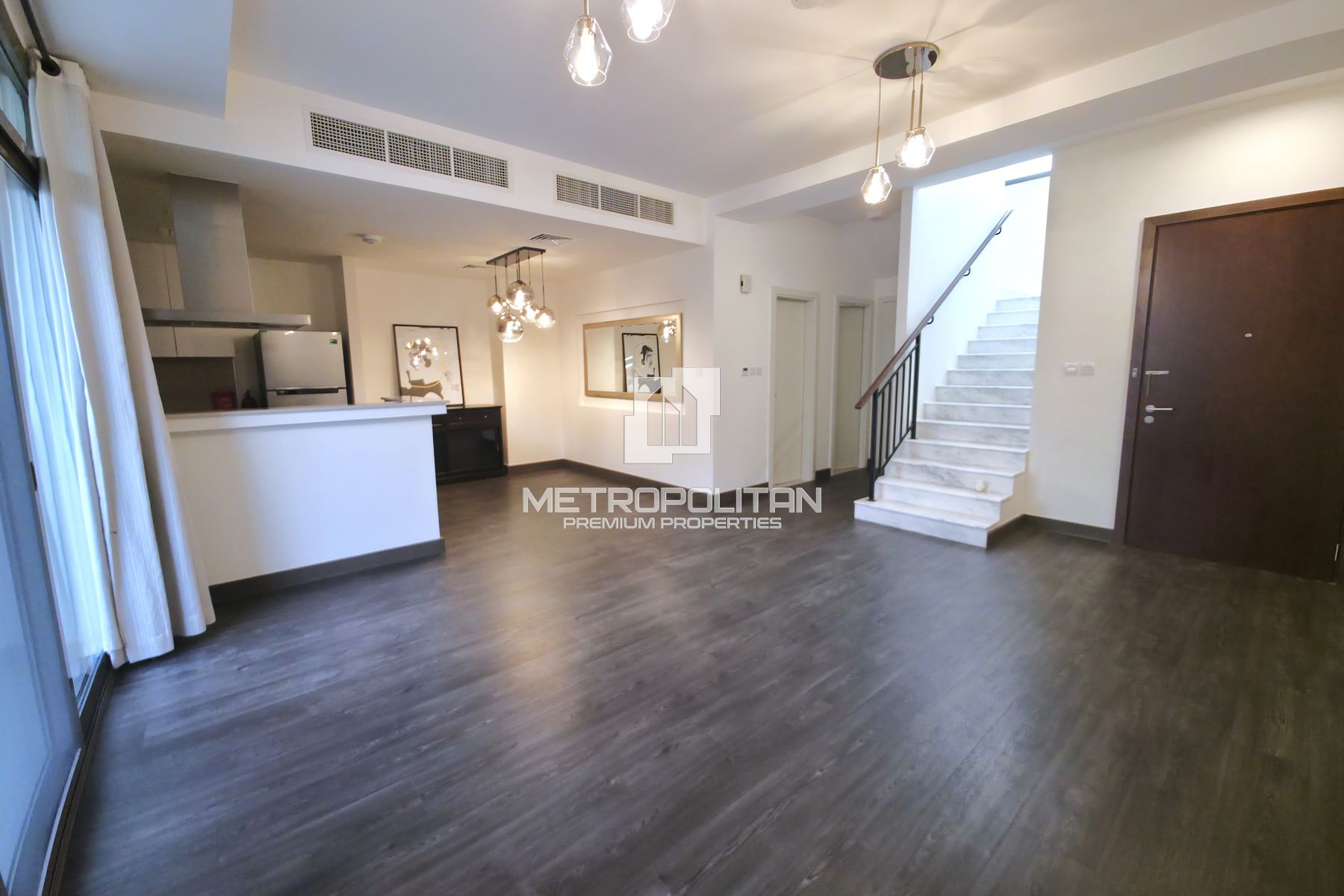 3BR Townhouse for Sale in Town Square – MPS-49140