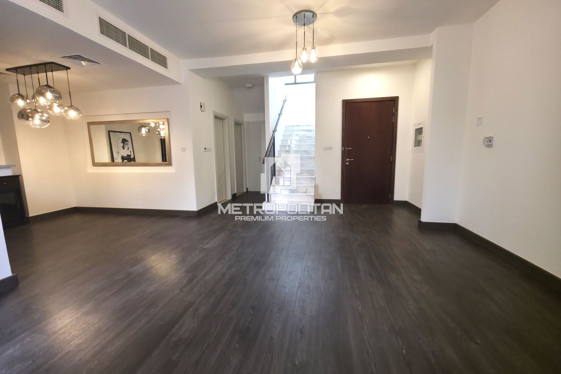 3BR Townhouse for Sale in Town Square – MPS-49140