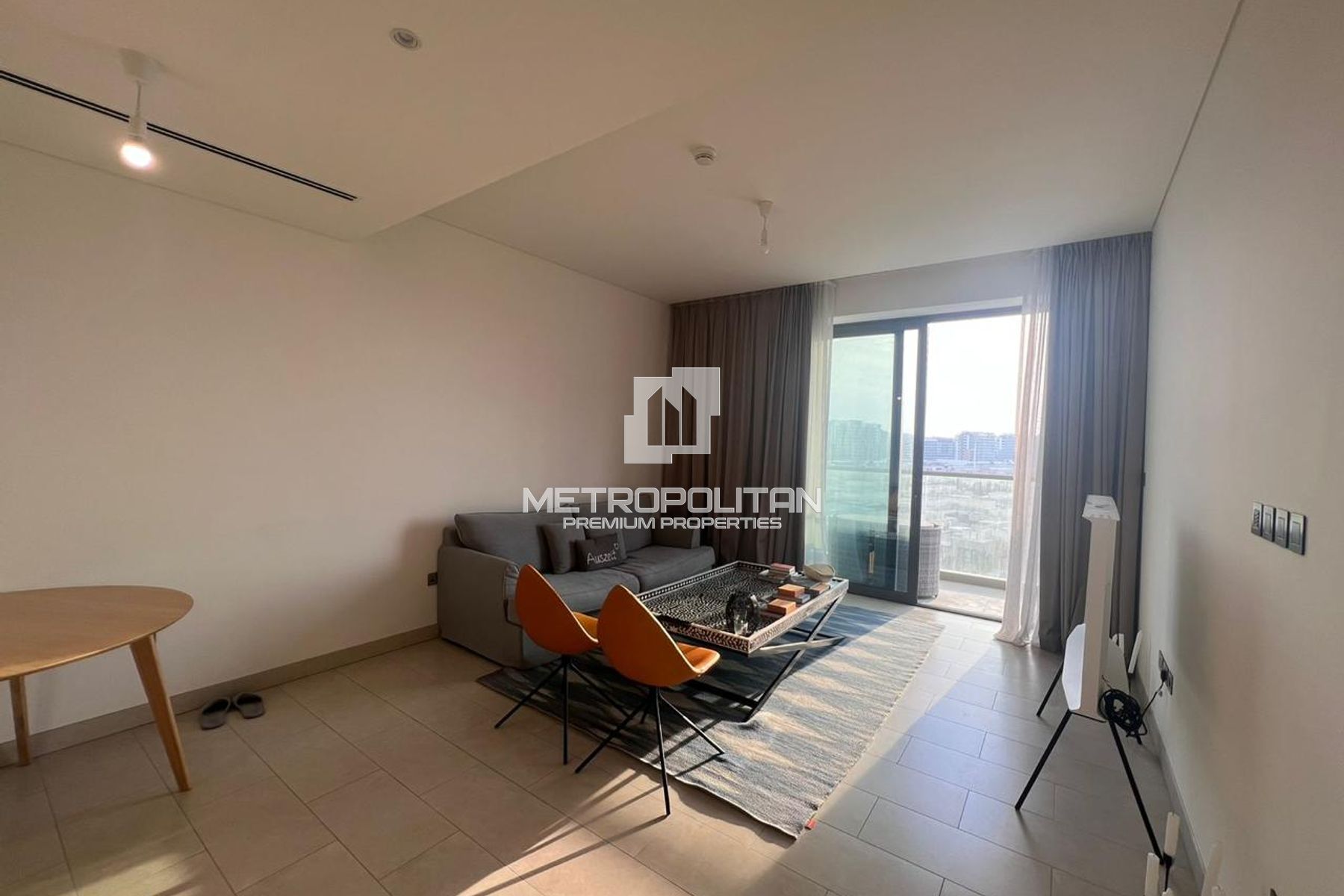 Vacant 1BR | Spacious Layout | Villa View
