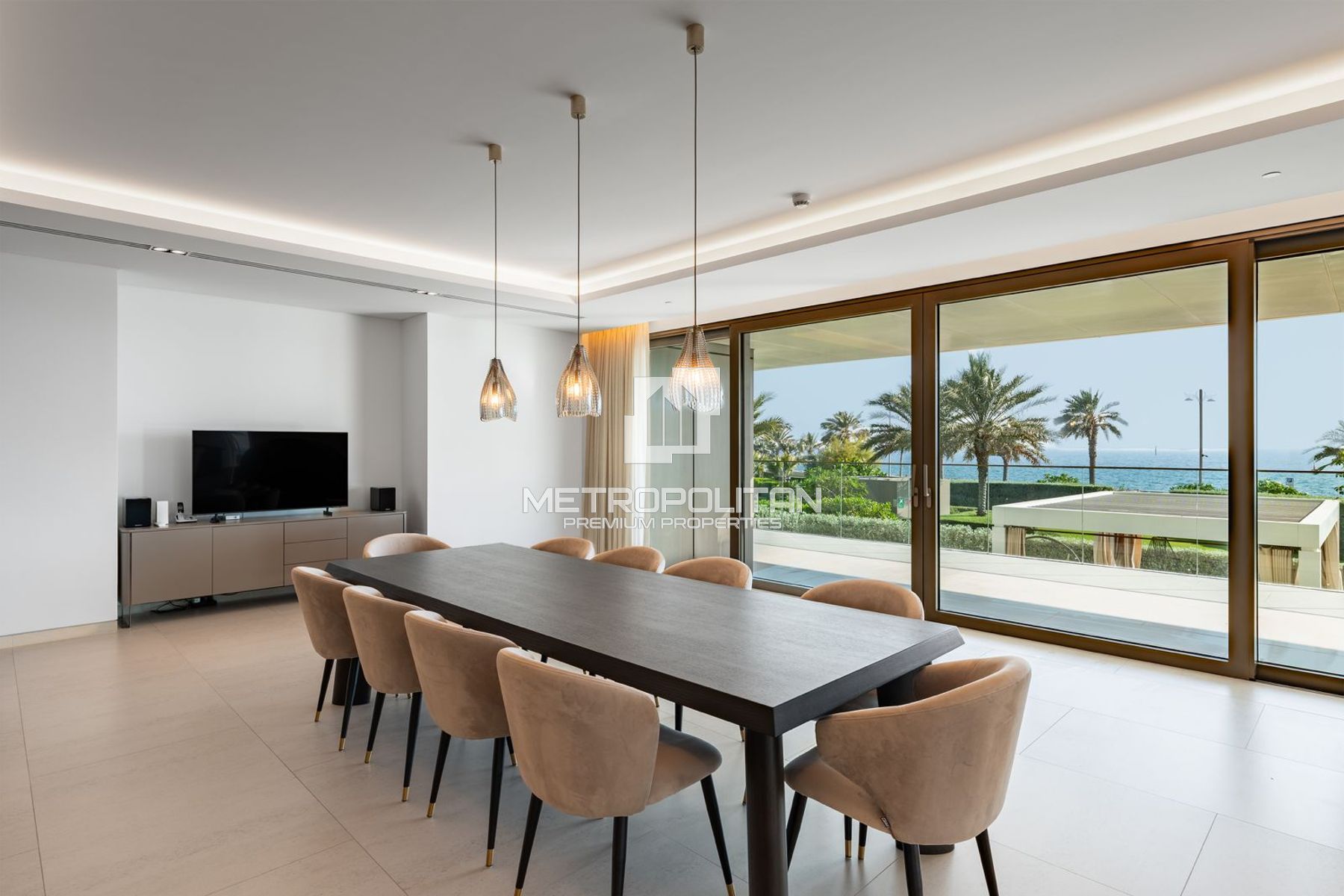 4BR Apartment for Sale in Palm Jumeirah – MPS-49166