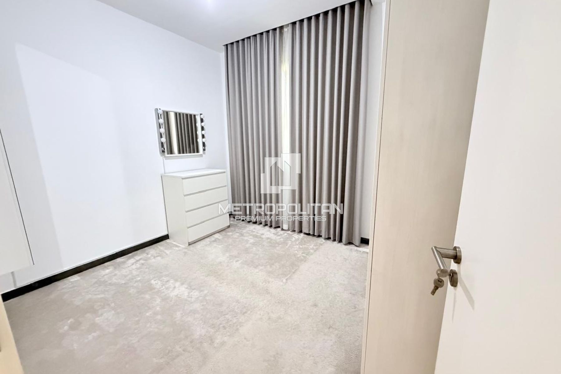 Furnished Luxurious 5BR Villa | NASMA RESIDENSE