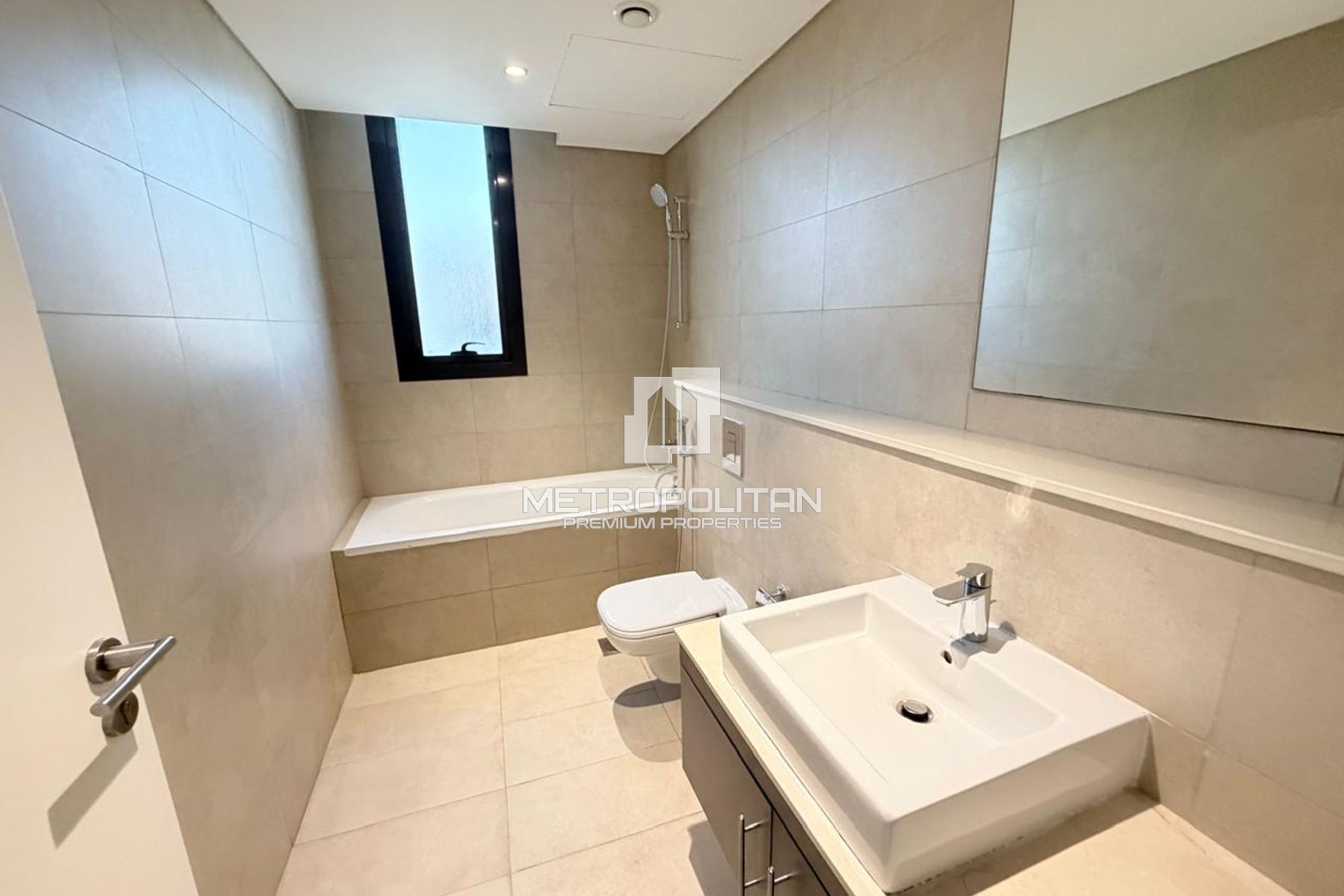 Furnished Luxurious 5BR Villa | NASMA RESIDENSE