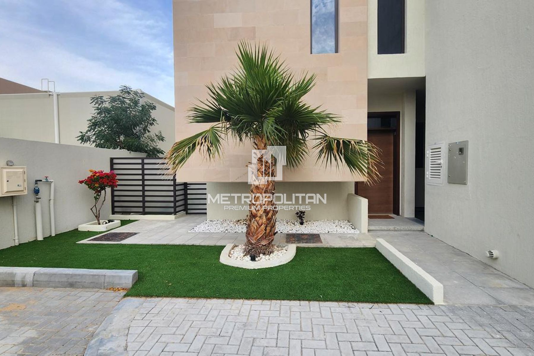 Furnished Luxurious 5BR Villa | NASMA RESIDENSE