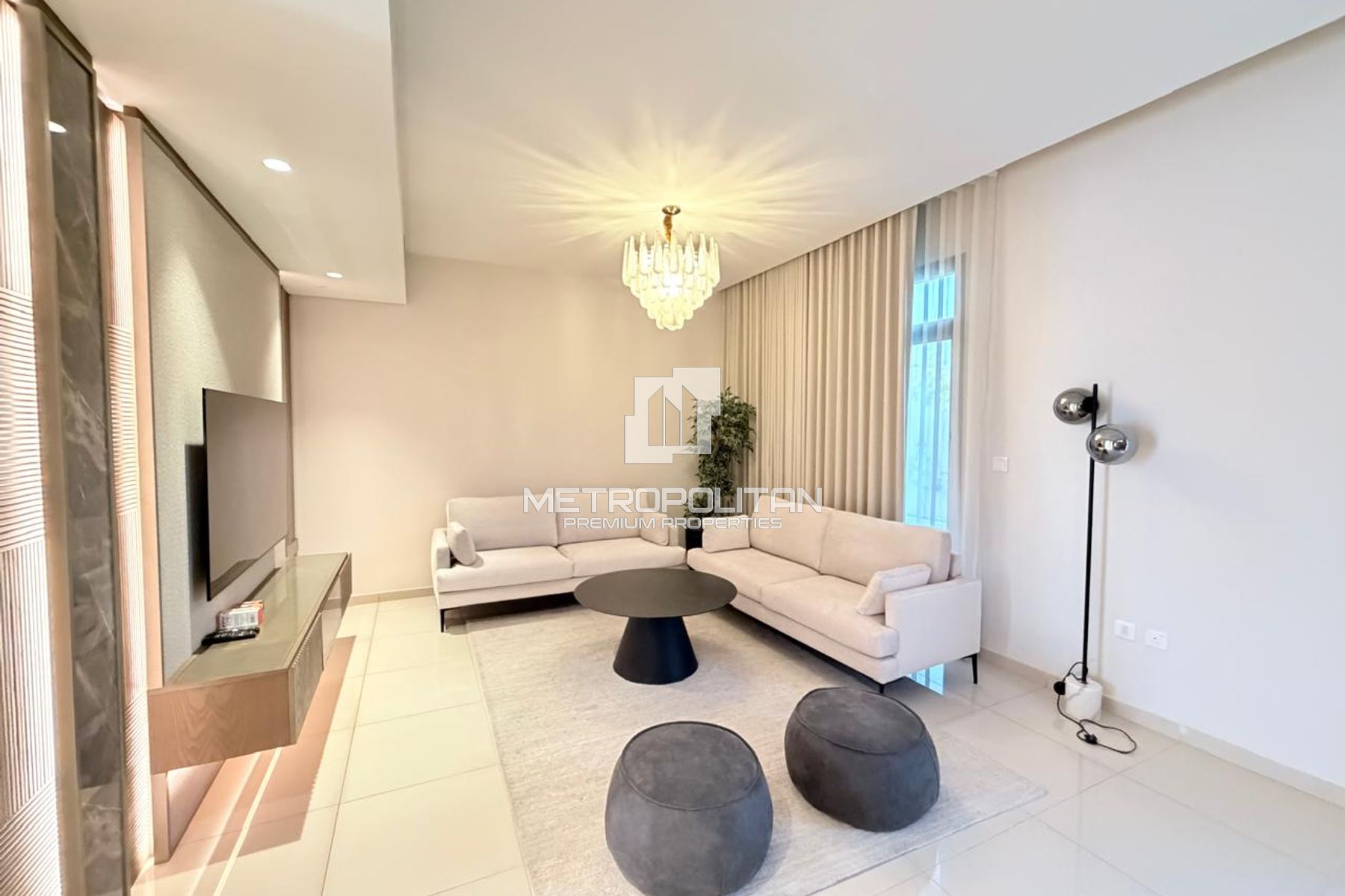 Furnished Luxurious 5BR Villa | NASMA RESIDENSE