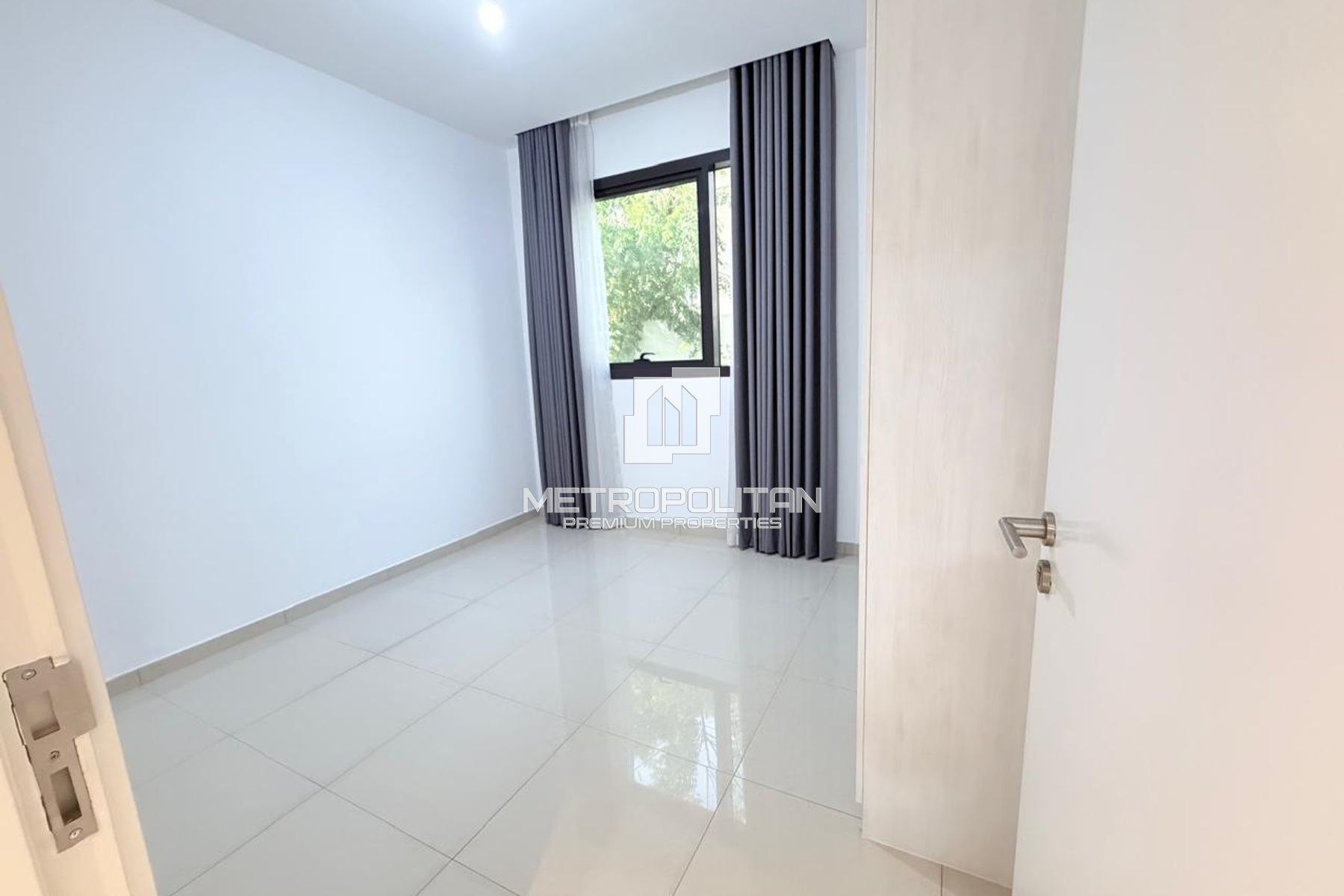 Furnished Luxurious 5BR Villa | NASMA RESIDENSE