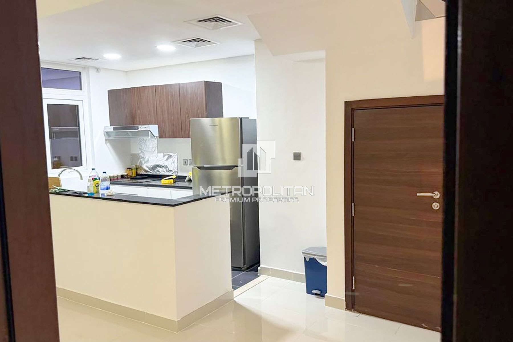 Vacant | Single Row| Huge Balcony | Prime Location