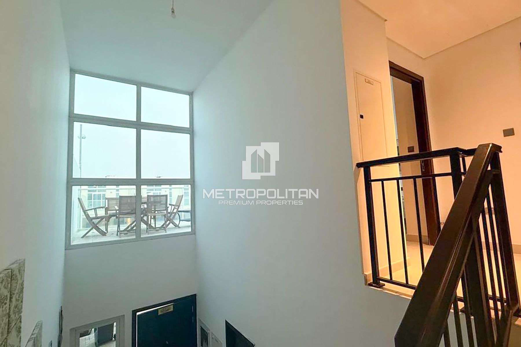 Vacant | Single Row| Huge Balcony | Prime Location