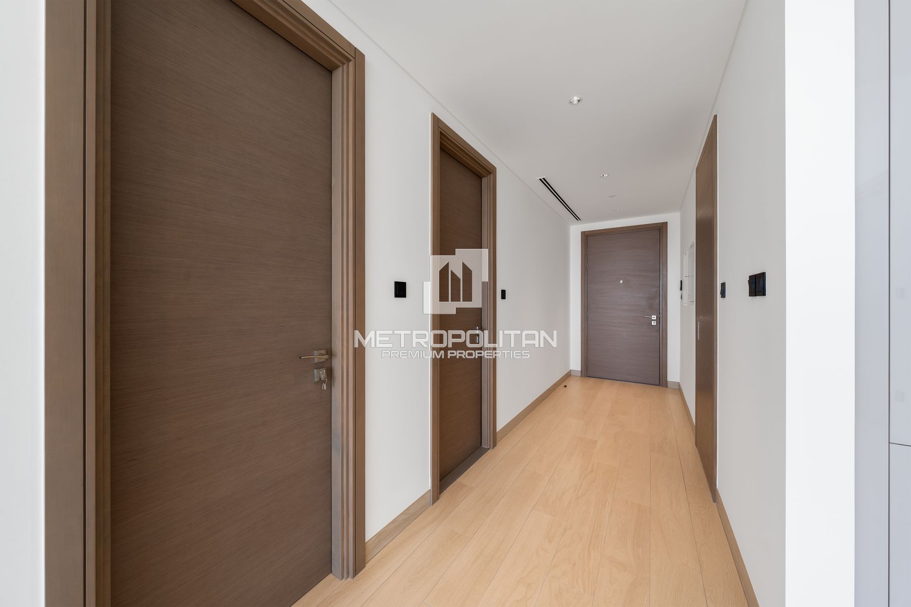Multiple Options | High Floor | Prime Location