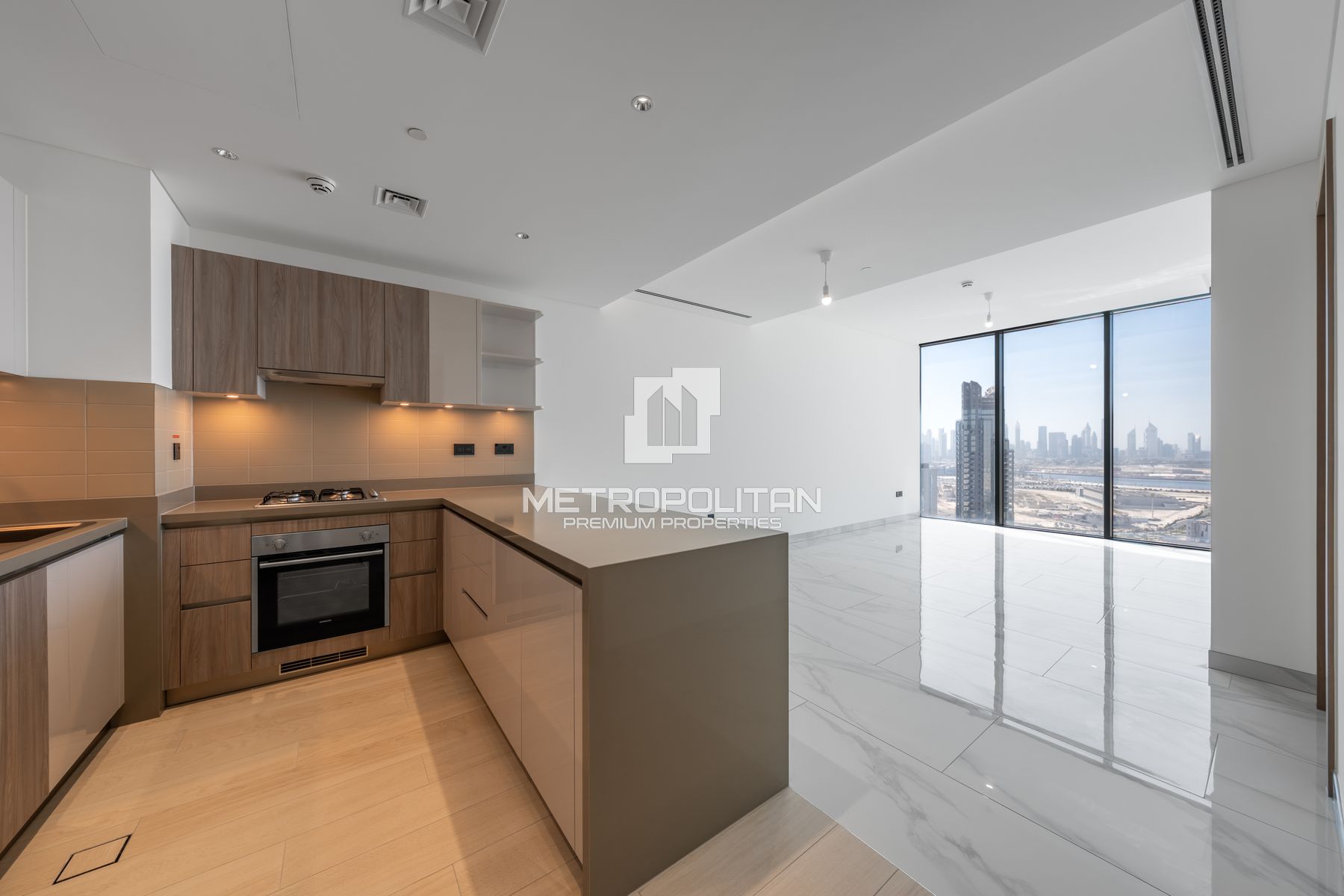 Fantastic views  | 2 Years Service Charges Free