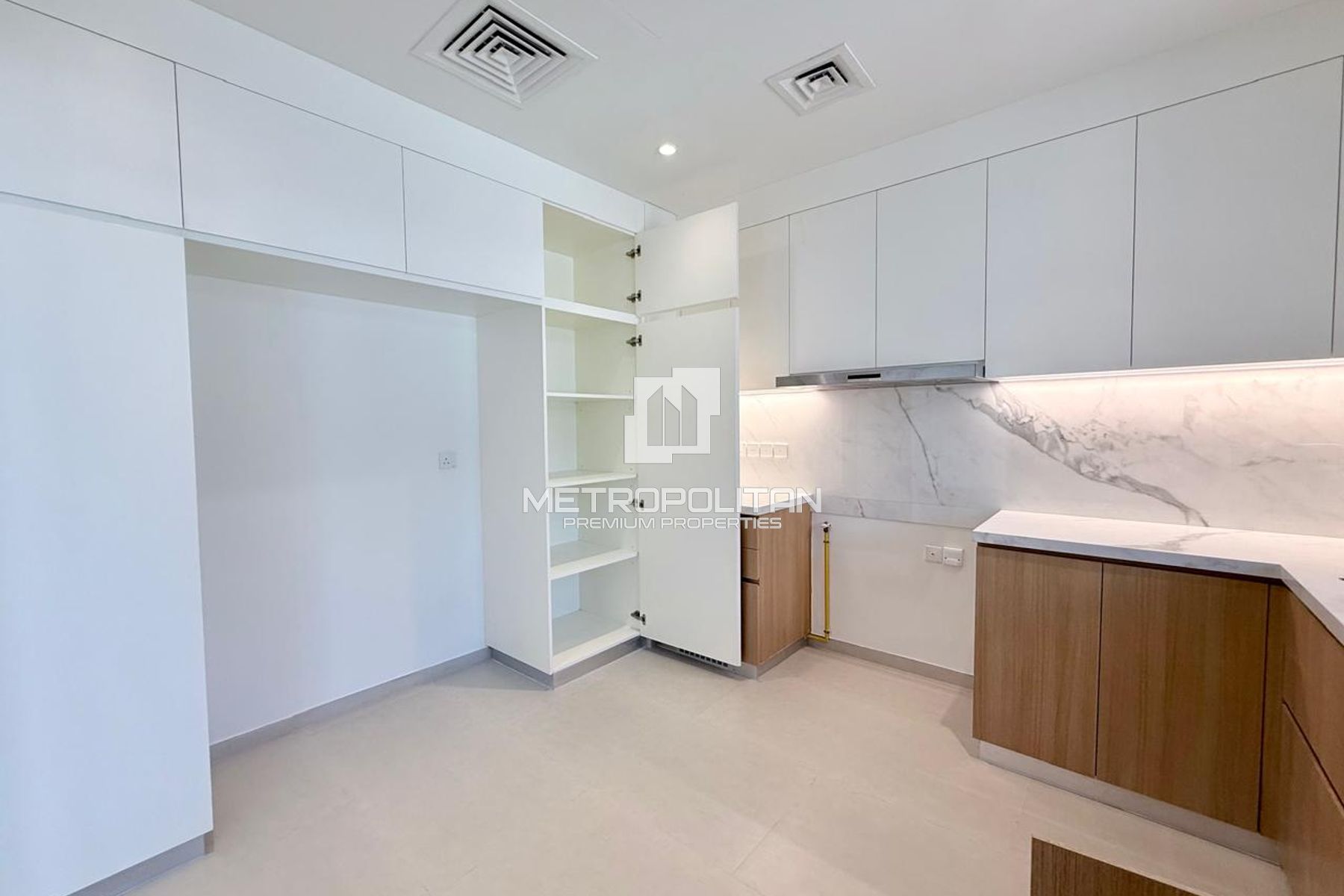 4BR Townhouse for Sale in Jebel Ali – MPS-49259